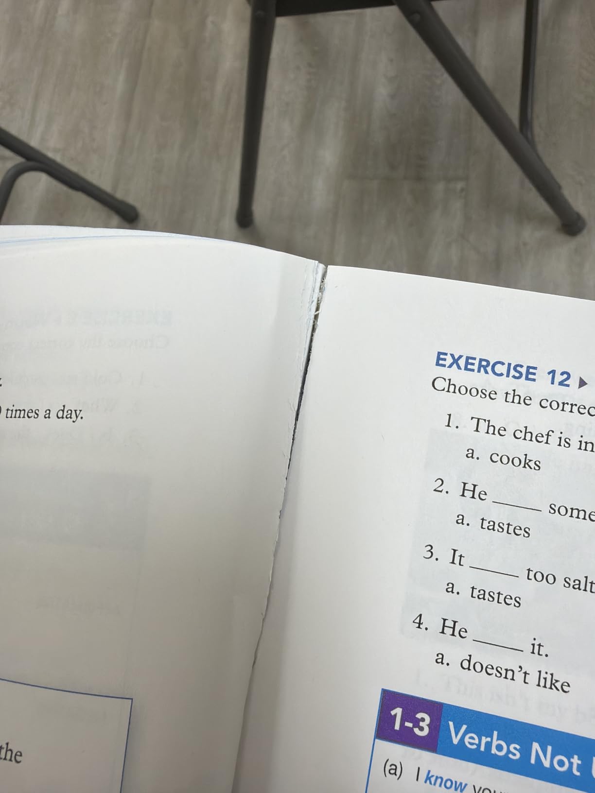Understanding and Using English Grammar, Student book with Essential Online Resources - International Edition customer photo 1