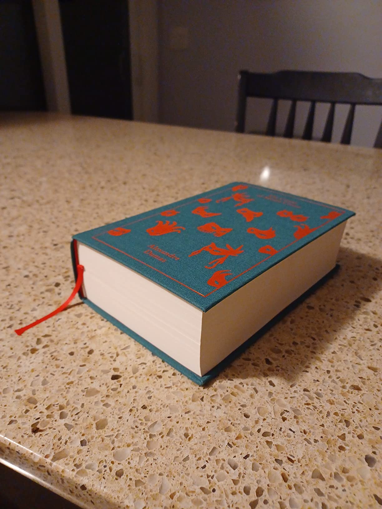 The Count of Monte Cristo (Penguin Clothbound Classics) customer photo 2