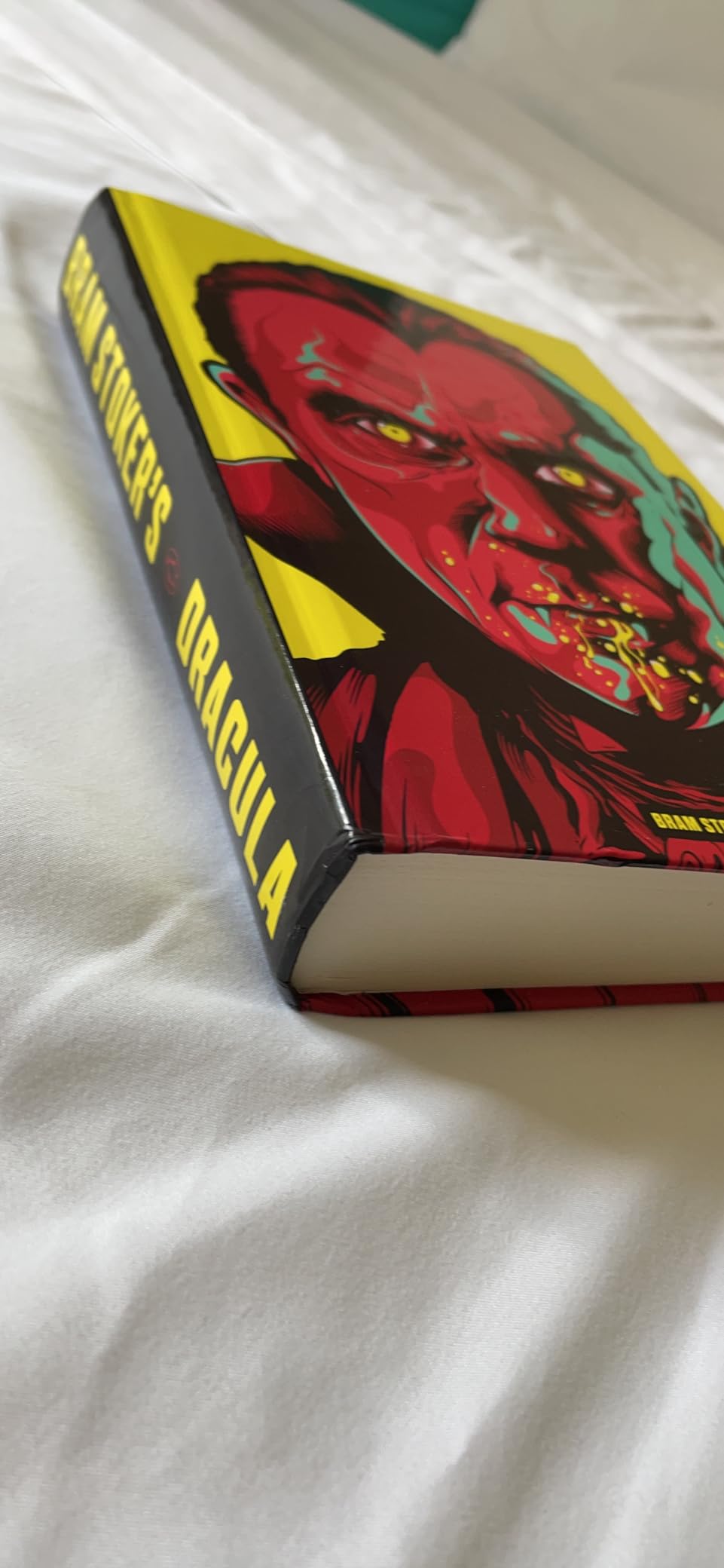 Dracula (Penguin Classics) customer photo 1
