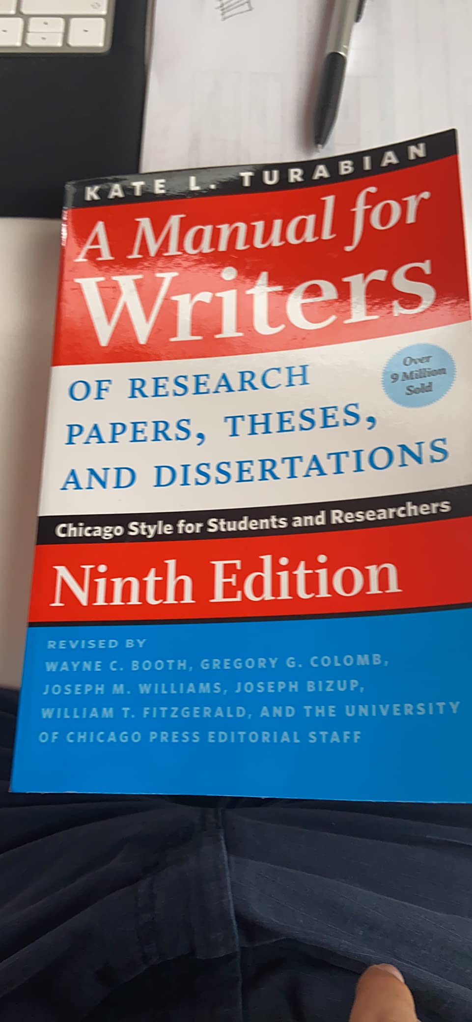A Manual for Writers of Research Papers, Theses, and Dissertations, Ninth Edition: Chicago Style for Students and Researchers (Chicago Guides to Writing, Editing, and Publishing) customer photo 2