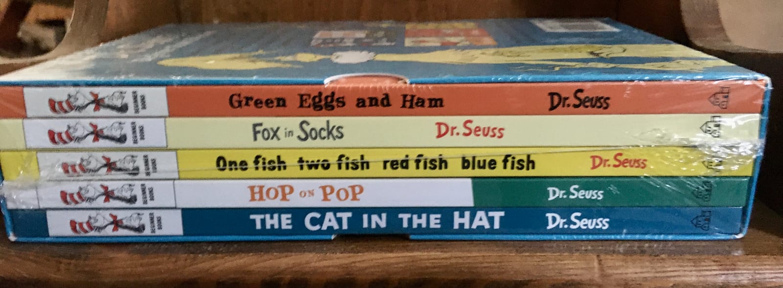 Dr. Seuss's Beginner Book Boxed Set Collection: The Cat in the Hat; One Fish Two Fish Red Fish Blue Fish; Green Eggs and Ham; Hop on Pop; Fox in Socks customer photo 1