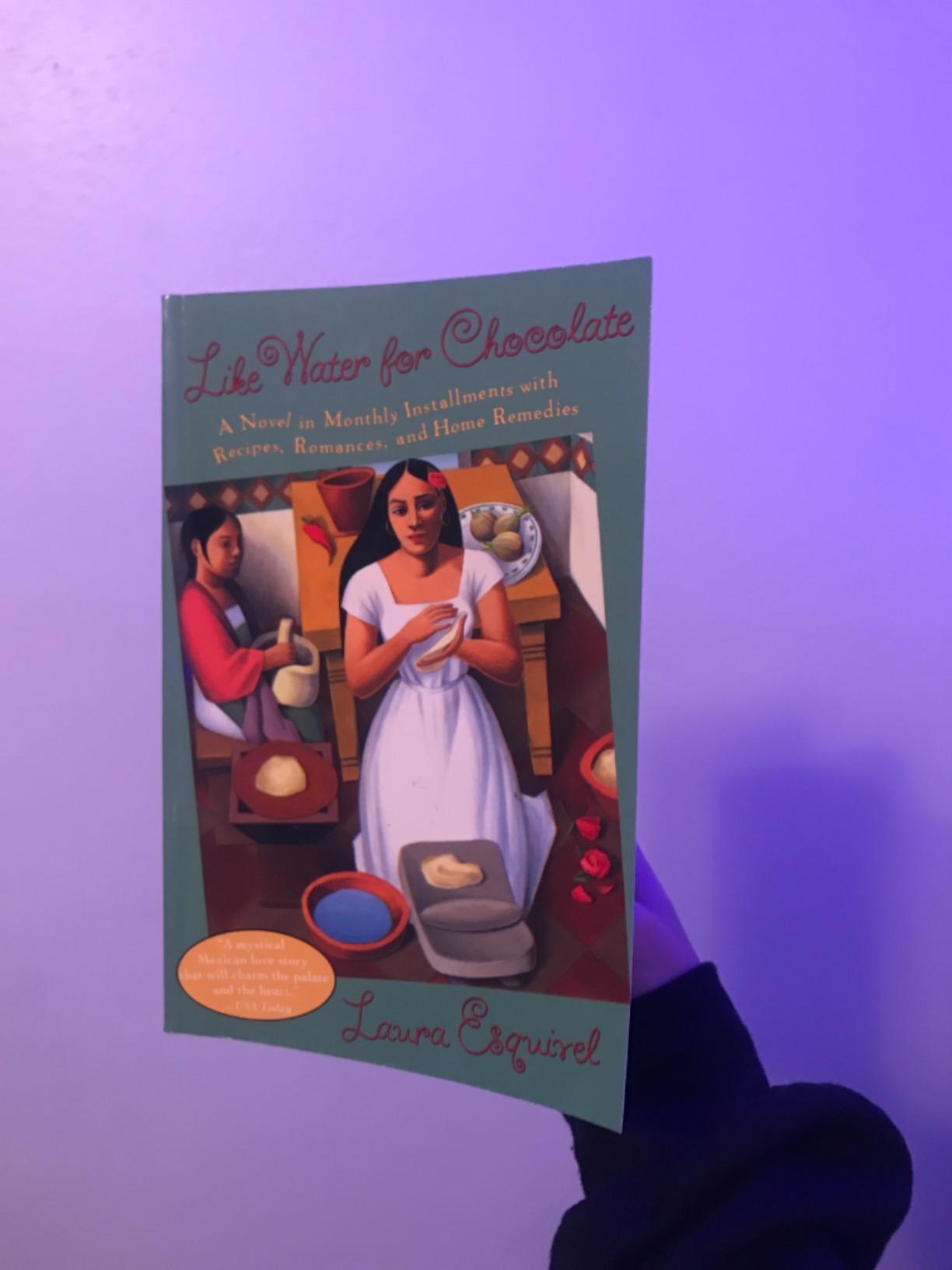 Like Water for Chocolate: A Novel in Monthly Installments with Recipes, Romances, and Home Remedies customer photo 1