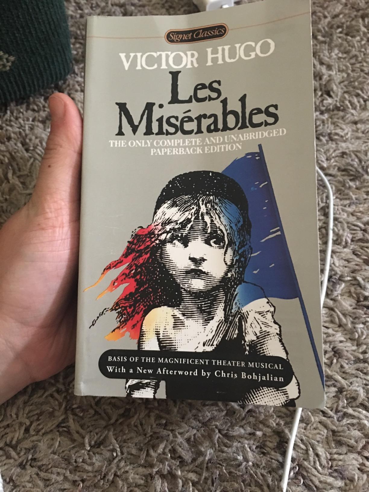 Les Miserables (Signet Classics) customer photo 1