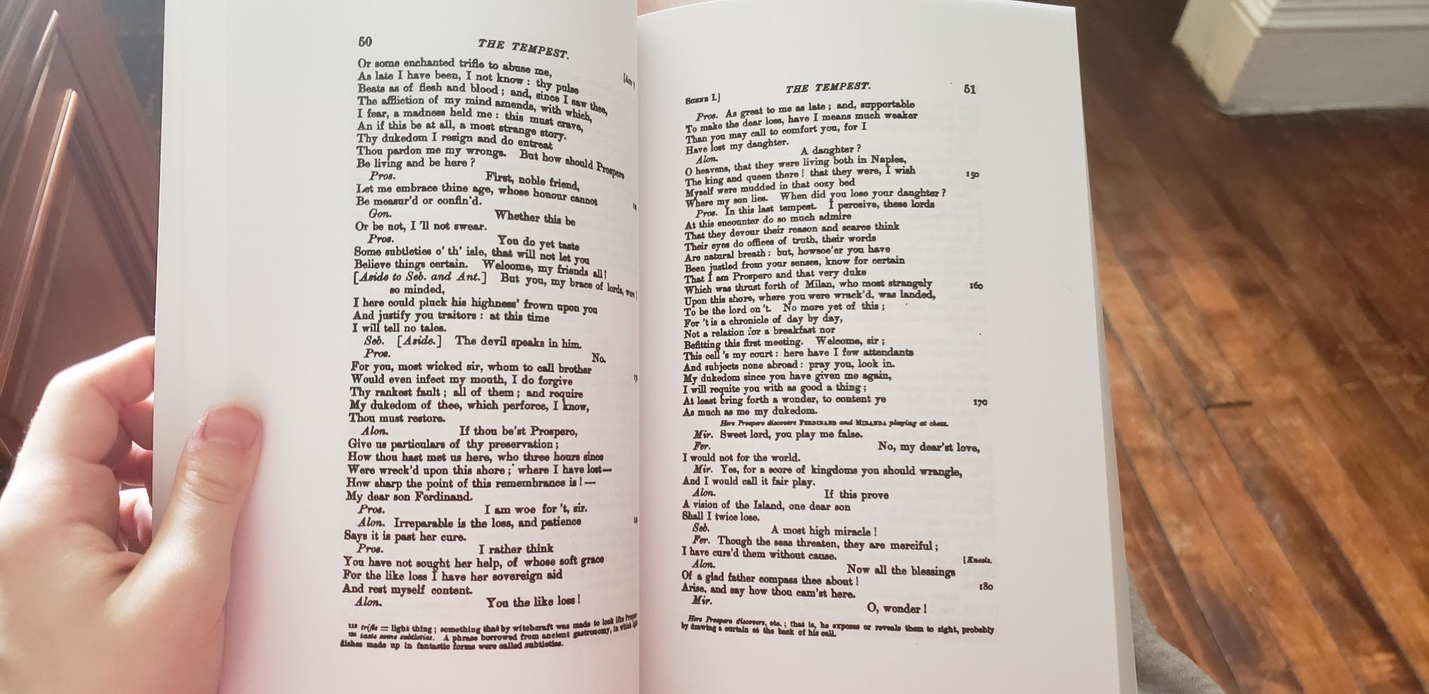 William Shakespeare: The Complete Works, Deluxe Edition customer photo 1