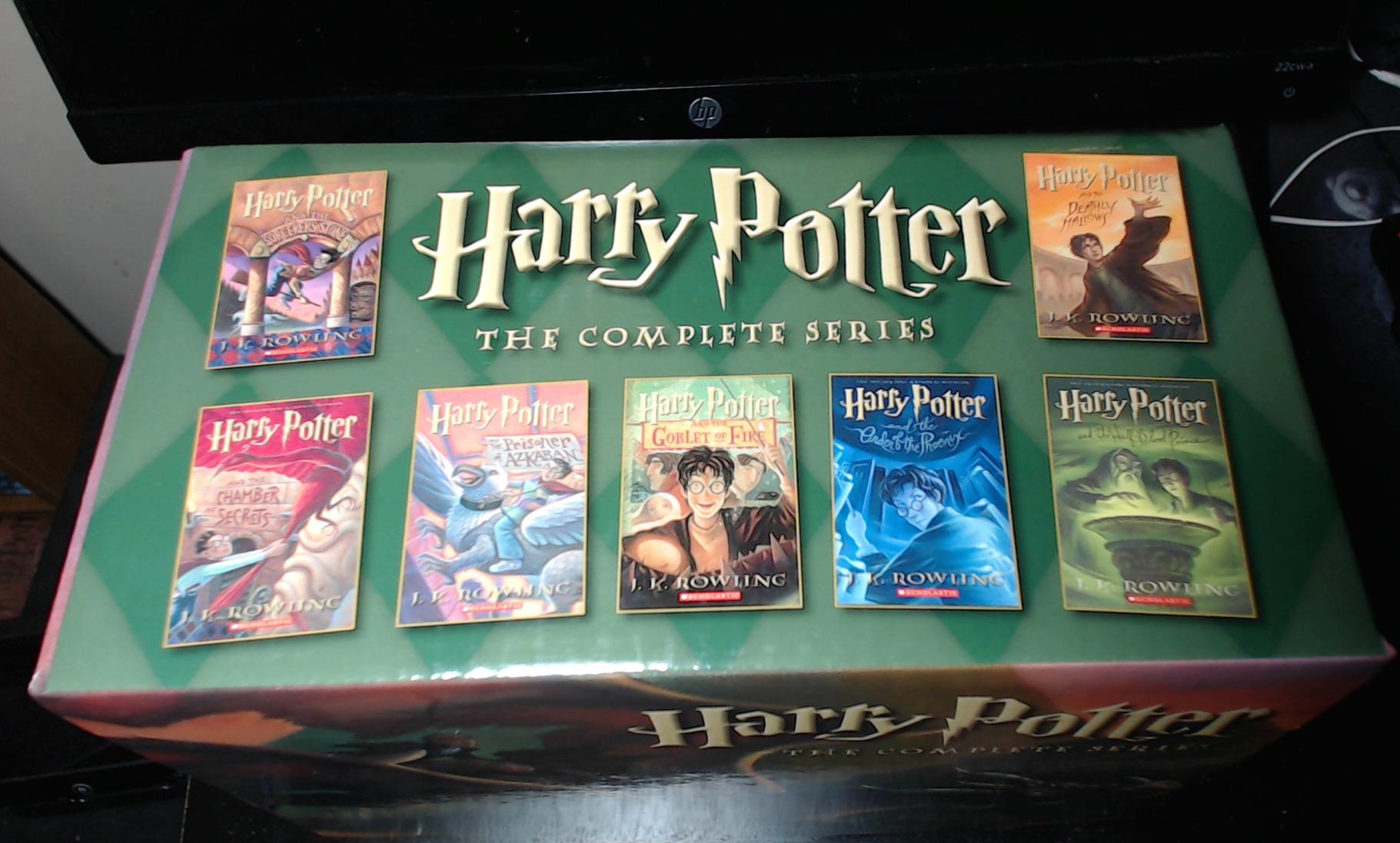 Harry Potter Complete Book Series Special Edition Boxed Set customer photo 2
