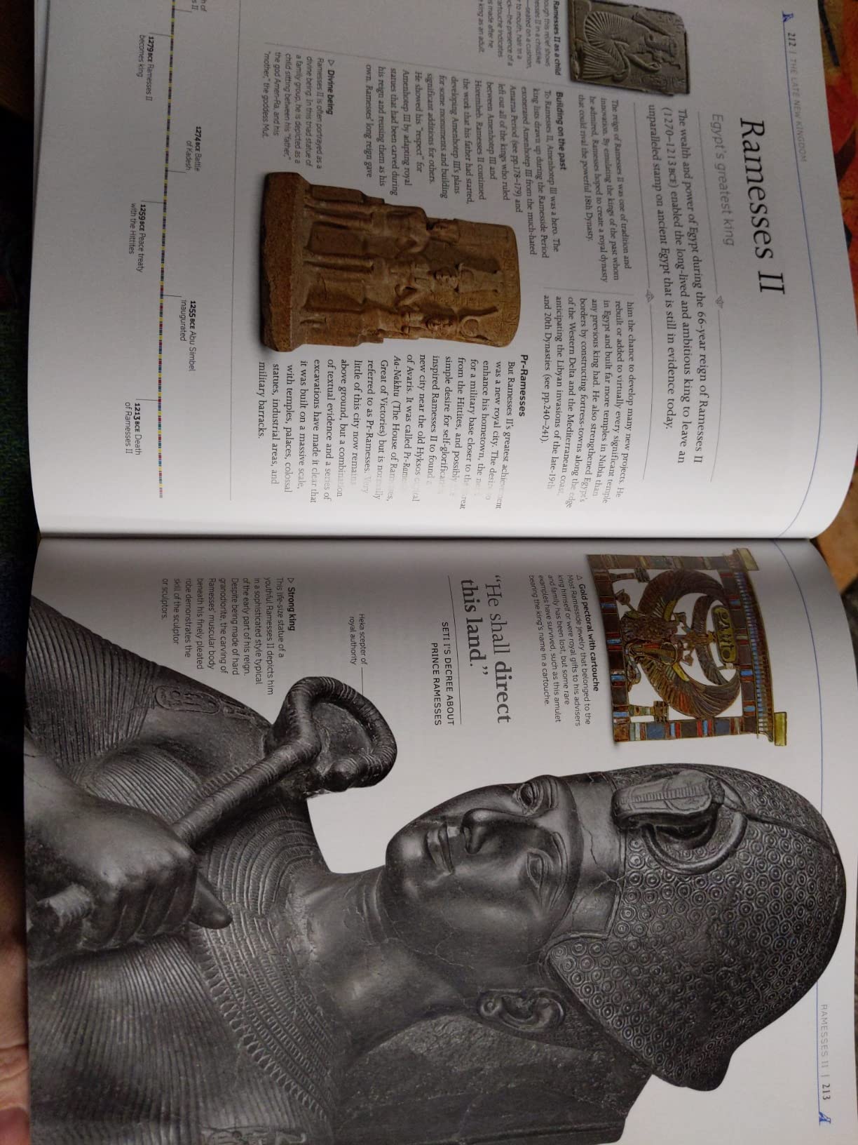 Ancient Egypt: The Definitive Visual History (DK Classic History) customer photo 2