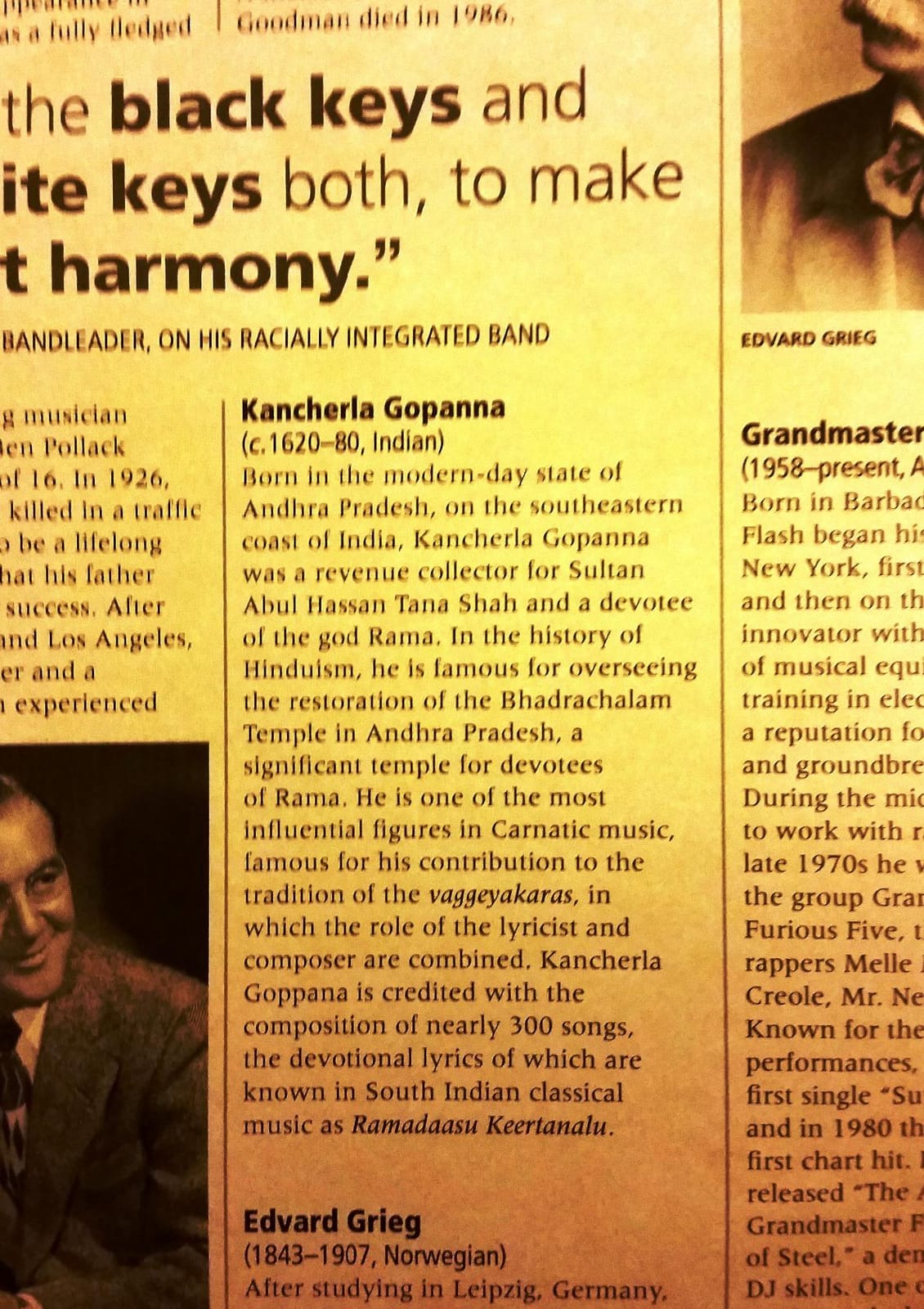 Music: The Definitive Visual History (DK Definitive Visual Encyclopedias) customer photo 2