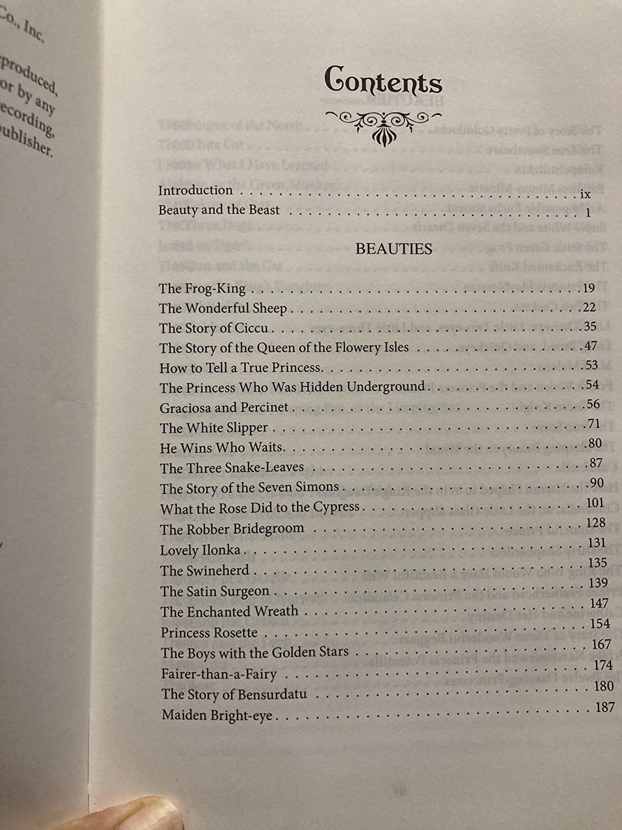 Beauty and the Beast and Other Classic Fairy Tales (Barnes & Noble Omnibus Leatherbound Classics) (Barnes & Noble Leatherbound Classic Collection) customer photo 1