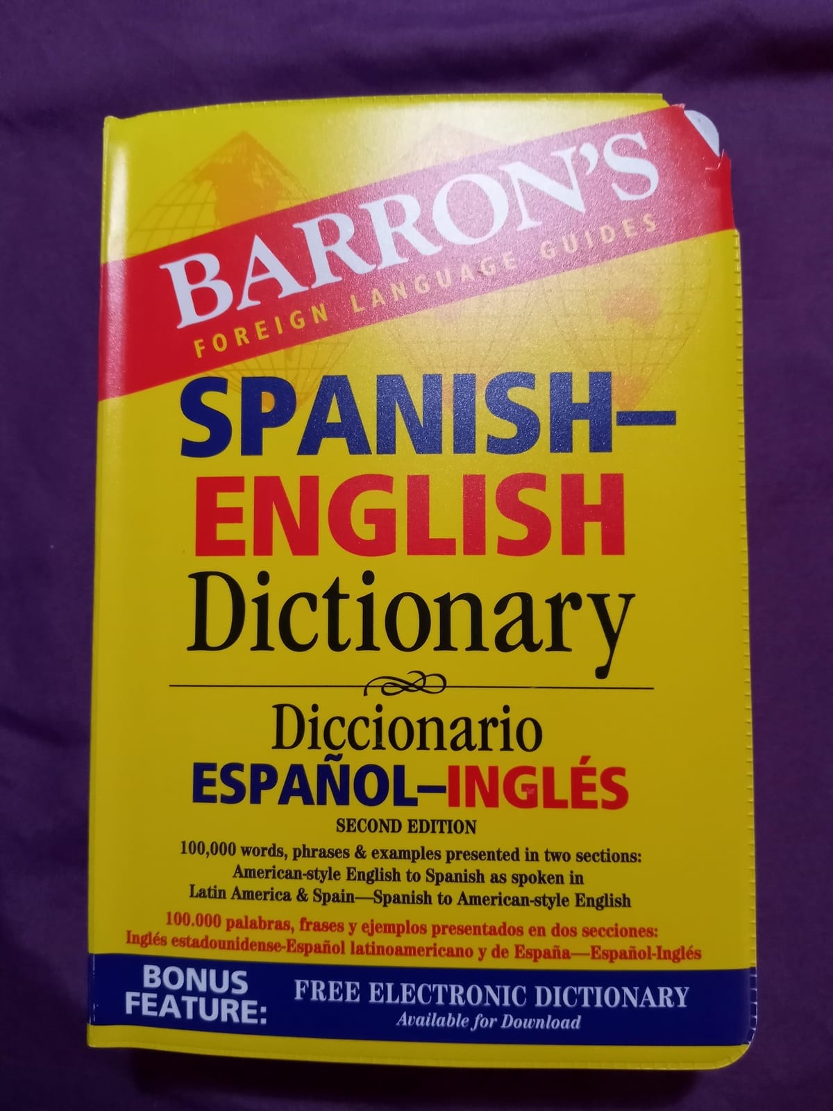 Spanish-English Dictionary (Barron's Bilingual Dictionaries) customer photo 1