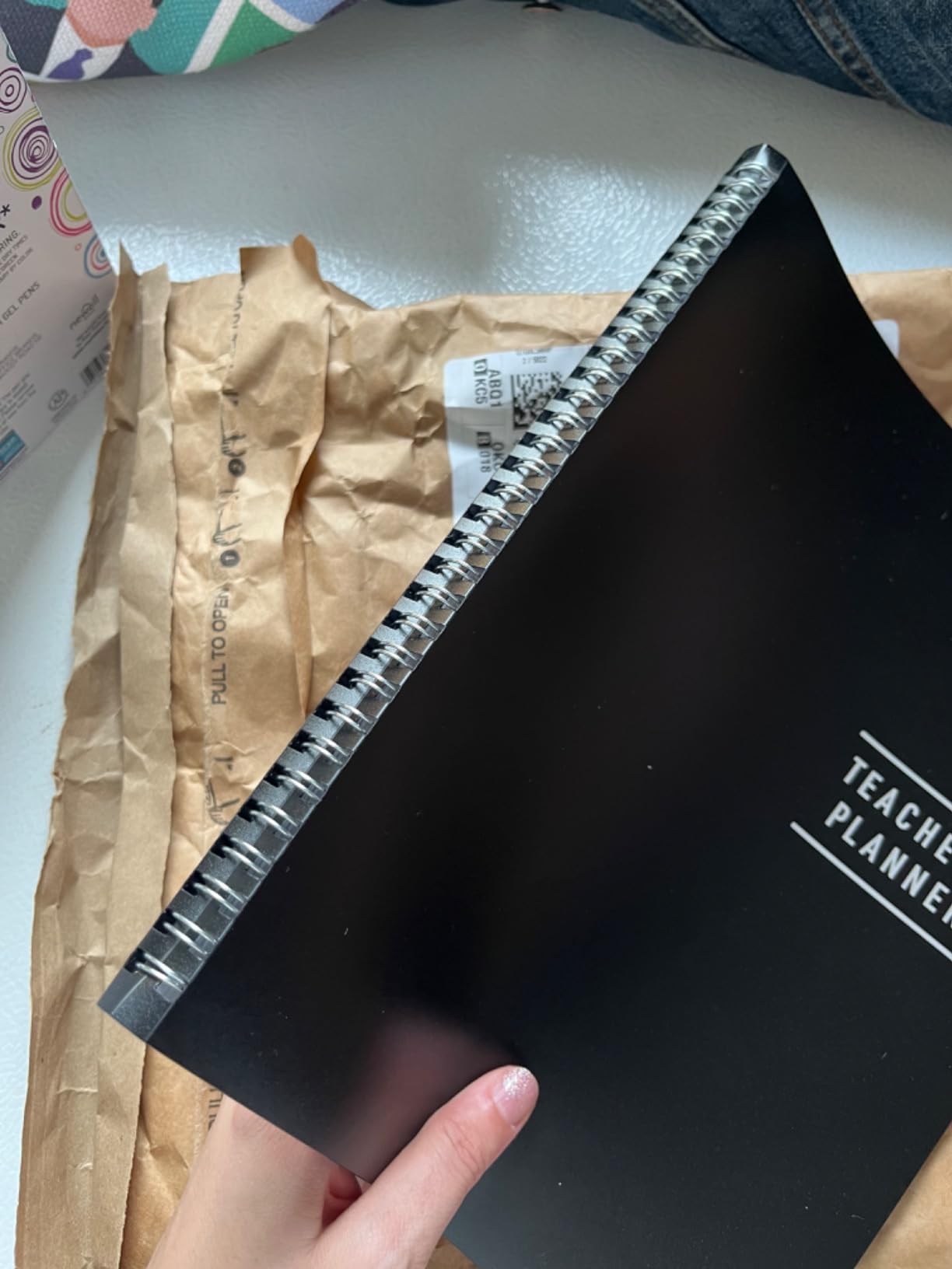 Teacher's Planner (Teacher's Lesson Planner) 2nd Edition customer photo 2