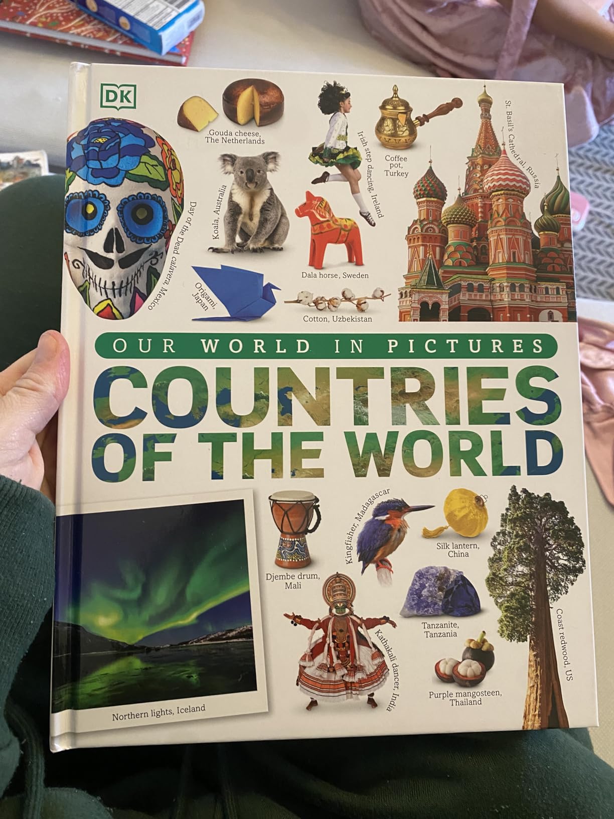 Countries of the World: A Visual World Geography Encyclopedia for Kids (DK Our World in Pictures) customer photo 2
