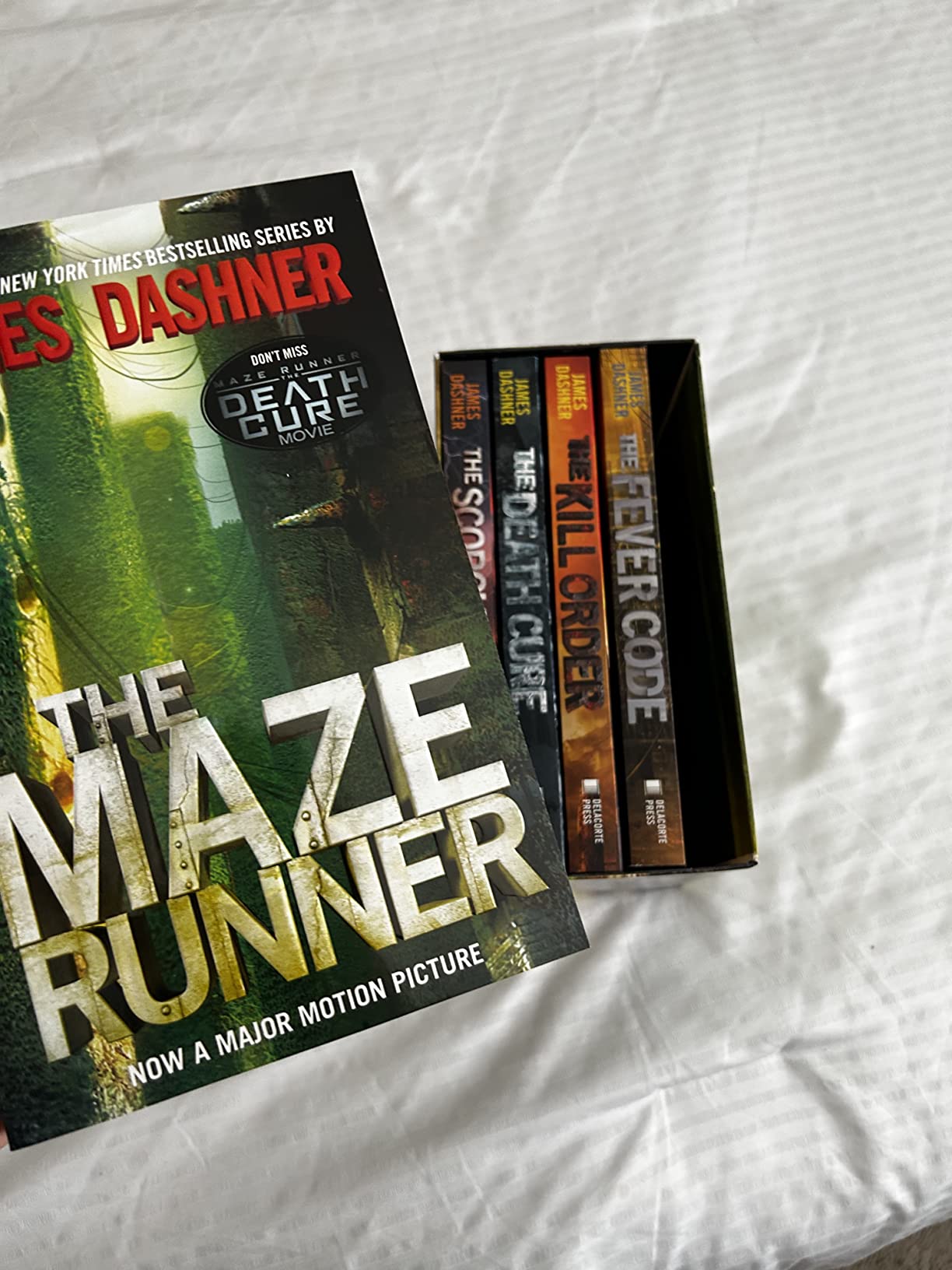 The Maze Runner Series Complete Collection Boxed Set (5-Book) customer photo 2