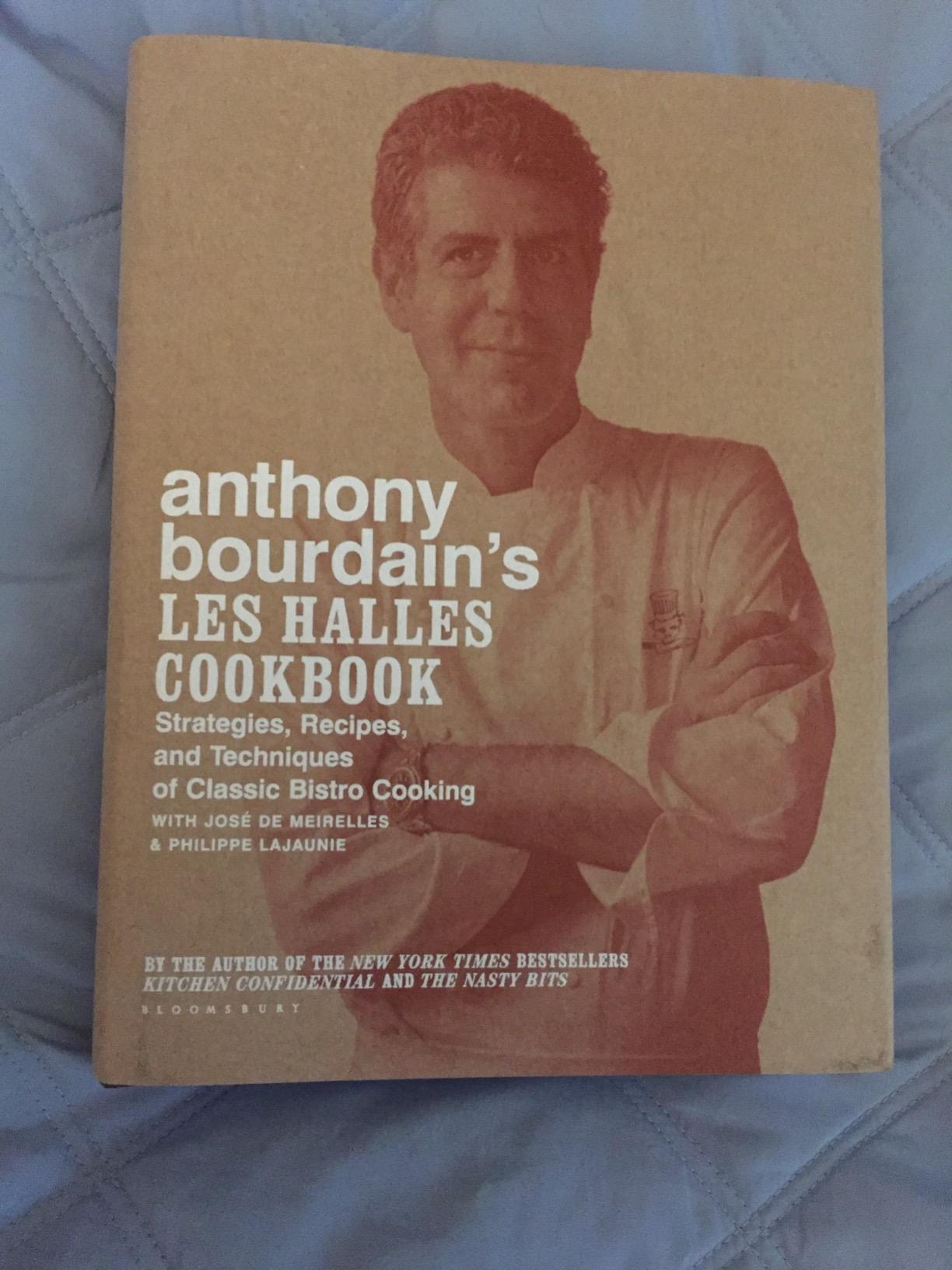 Anthony Bourdain's Les Halles Cookbook: Strategies, Recipes, and Techniques of Classic Bistro Cooking customer photo 1