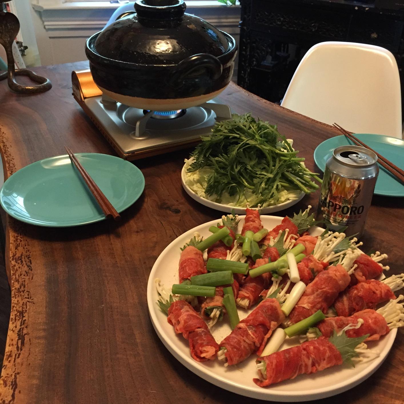 Donabe: Classic and Modern Japanese Clay Pot Cooking [A One-Pot Cookbook] customer photo 1