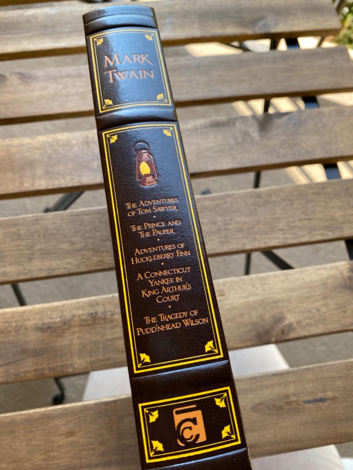 Mark Twain (Deluxe Leatherbound Edition): Five Novels (Leather-bound Classics) customer photo 1