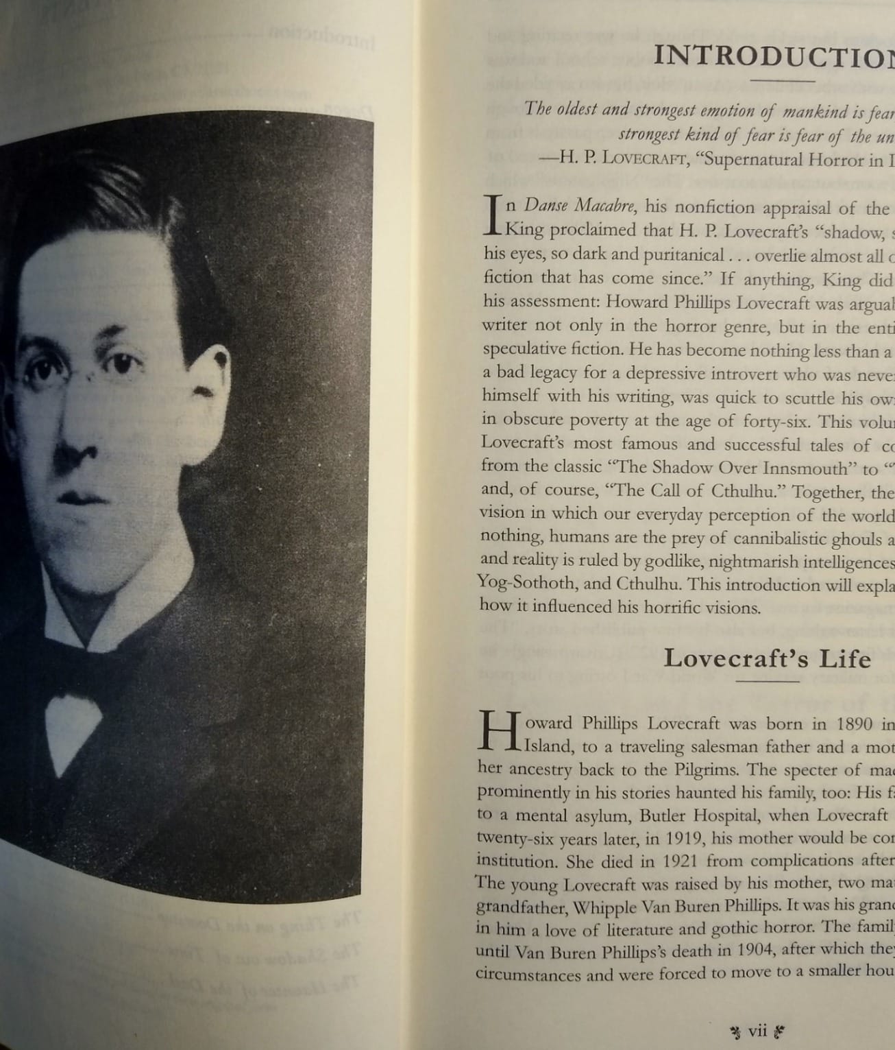 H. P. Lovecraft Tales of Horror (Deluxe Leatherbound Edition) (Leather-bound Classics) customer photo 2