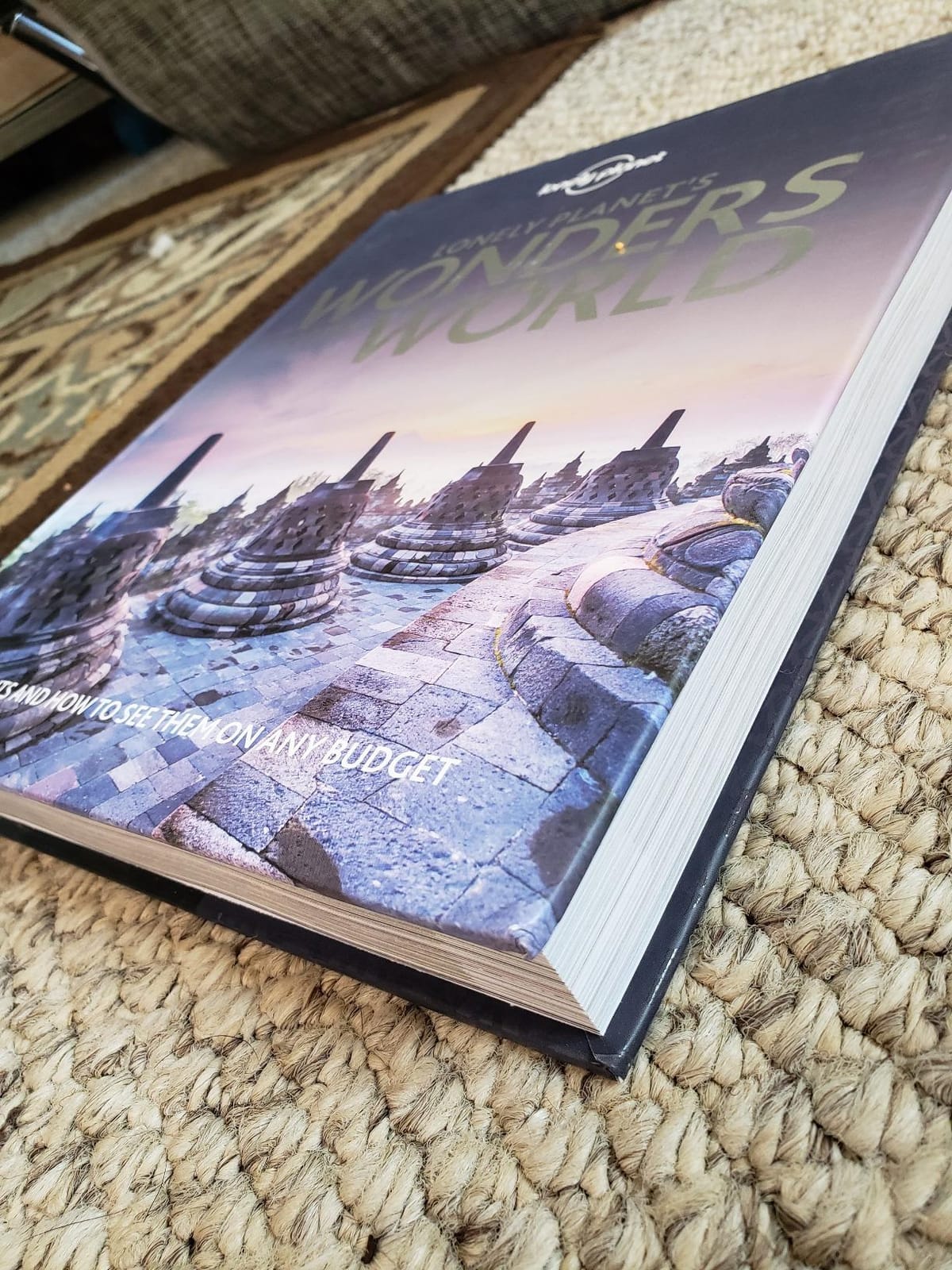 Lonely Planet's Wonders of the World: See 101 Spectacular Sights on Any Budget | Expert Advice on How & When to Visit | Features Famous & Lesser Known Places customer photo 1