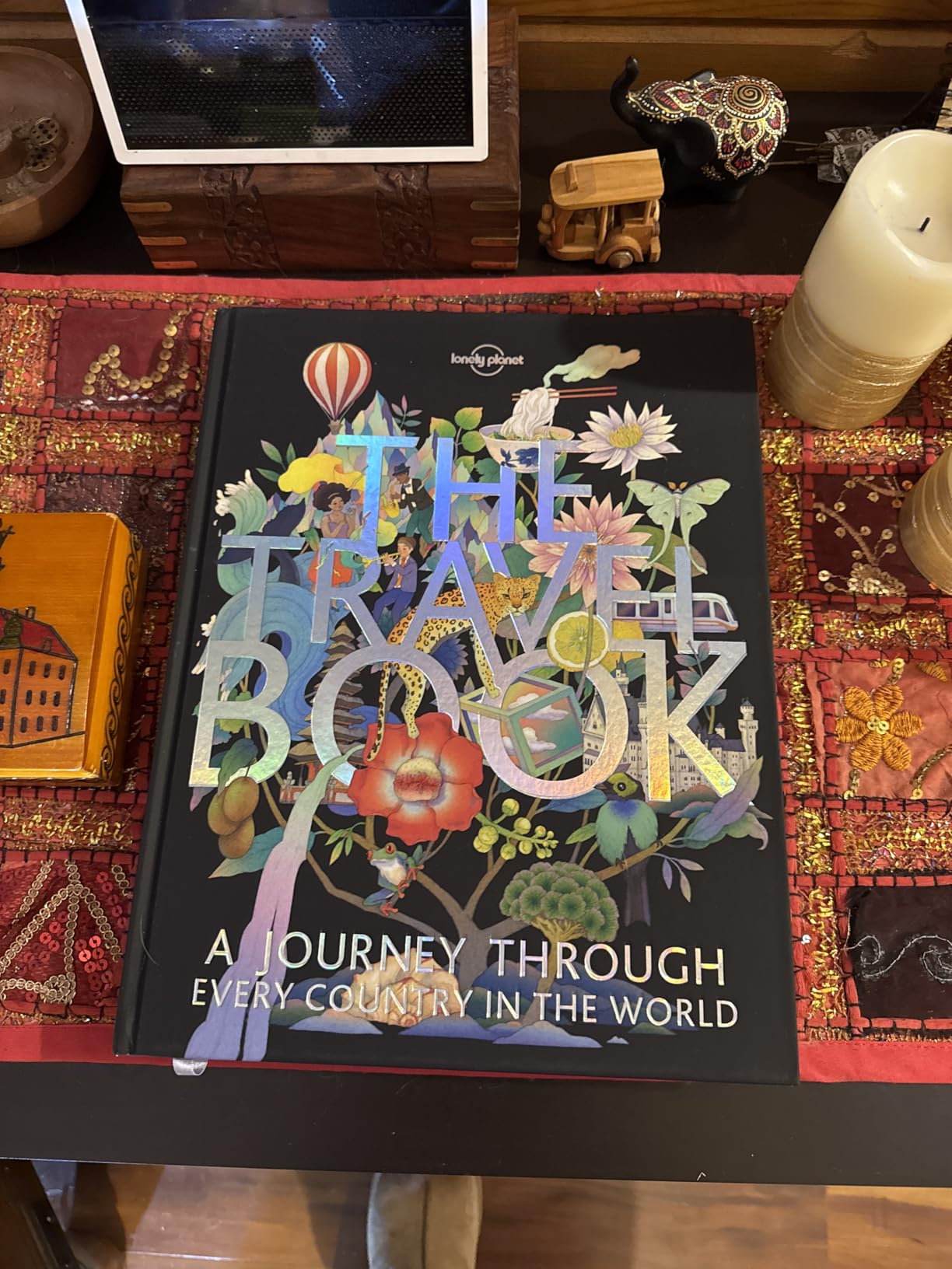 The Travel Book: A Complete Guide to Every Country in the World with Expert Travel Tips, Stunning Photography, Cultural Insights & Detailed Maps (Lonely Planet) customer photo 1