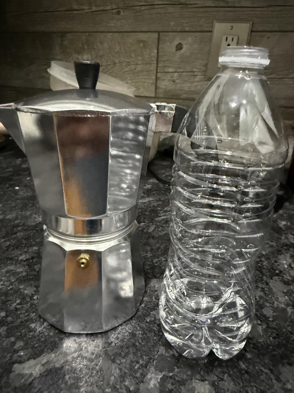 Imusa USA Aluminum Stovetop 6-cup Espresso Maker (B120-43V), Silver customer photo 2