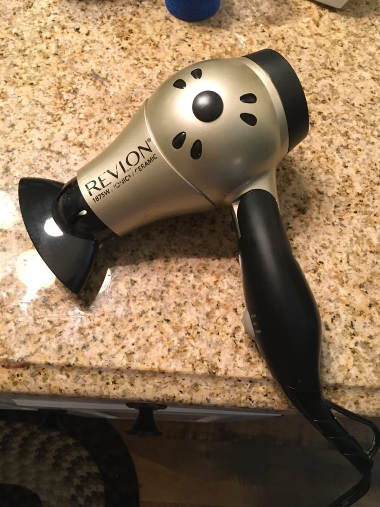 REVLON 1875W Compact Folding Handle Hair Dryer | Great for Travel customer photo 2