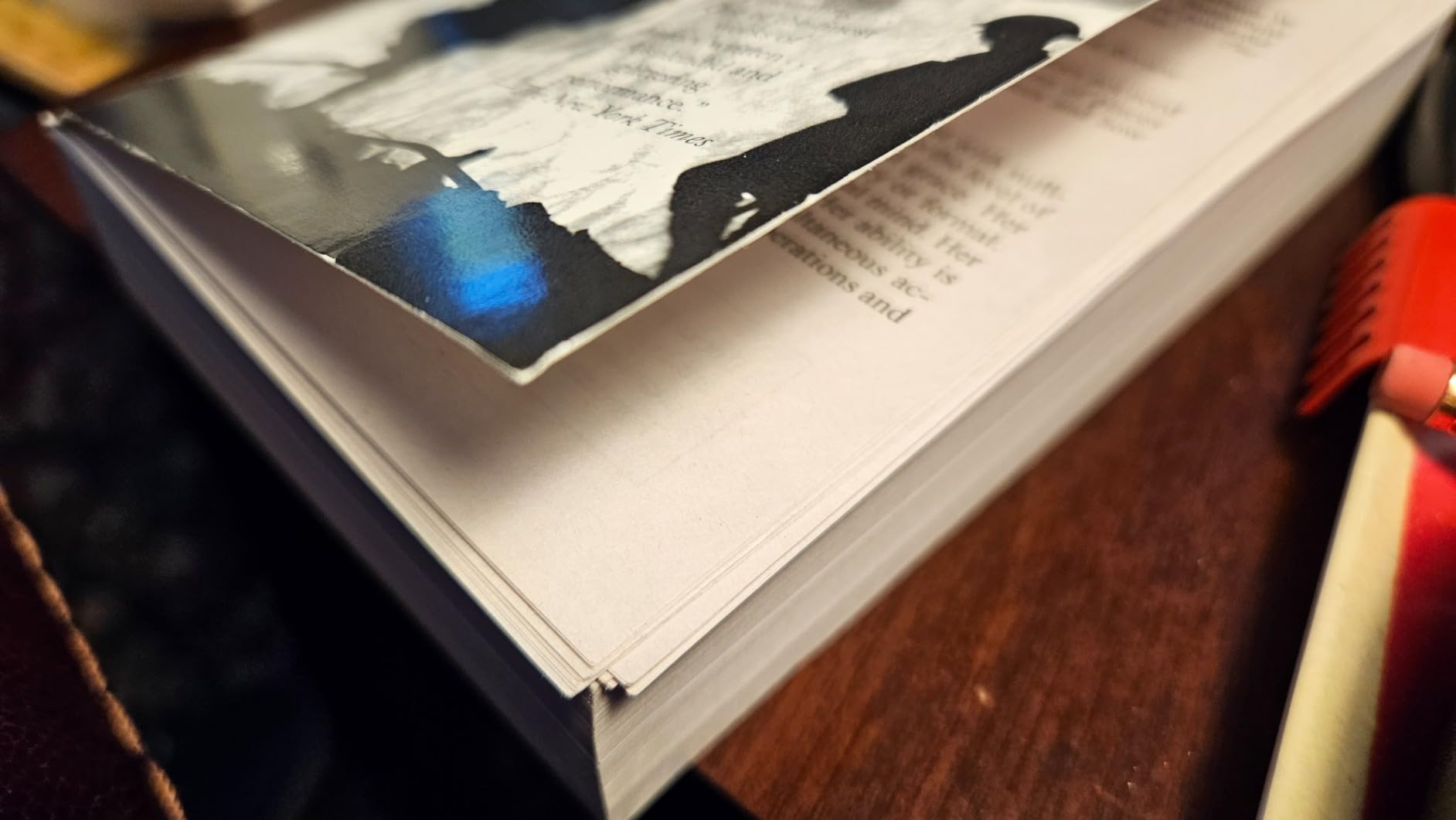 The Guns of August: The Outbreak of World War I; Barbara W. Tuchman's Great War Series (Modern Library 100 Best Nonfiction Books) customer photo 1