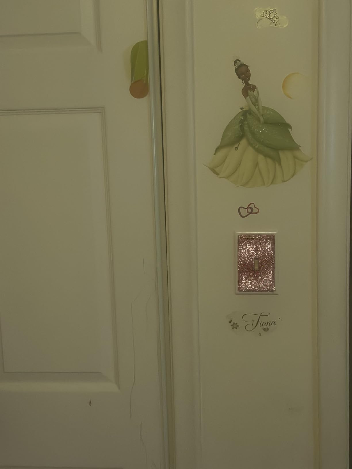 Disney Princess Royal Debut Peel and Stick Wall Decals by RoomMates customer photo 1