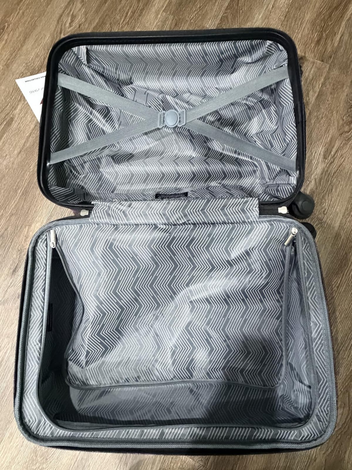 Travelers Club Chicago Hardside Expandable Spinner Luggage, Black, 22