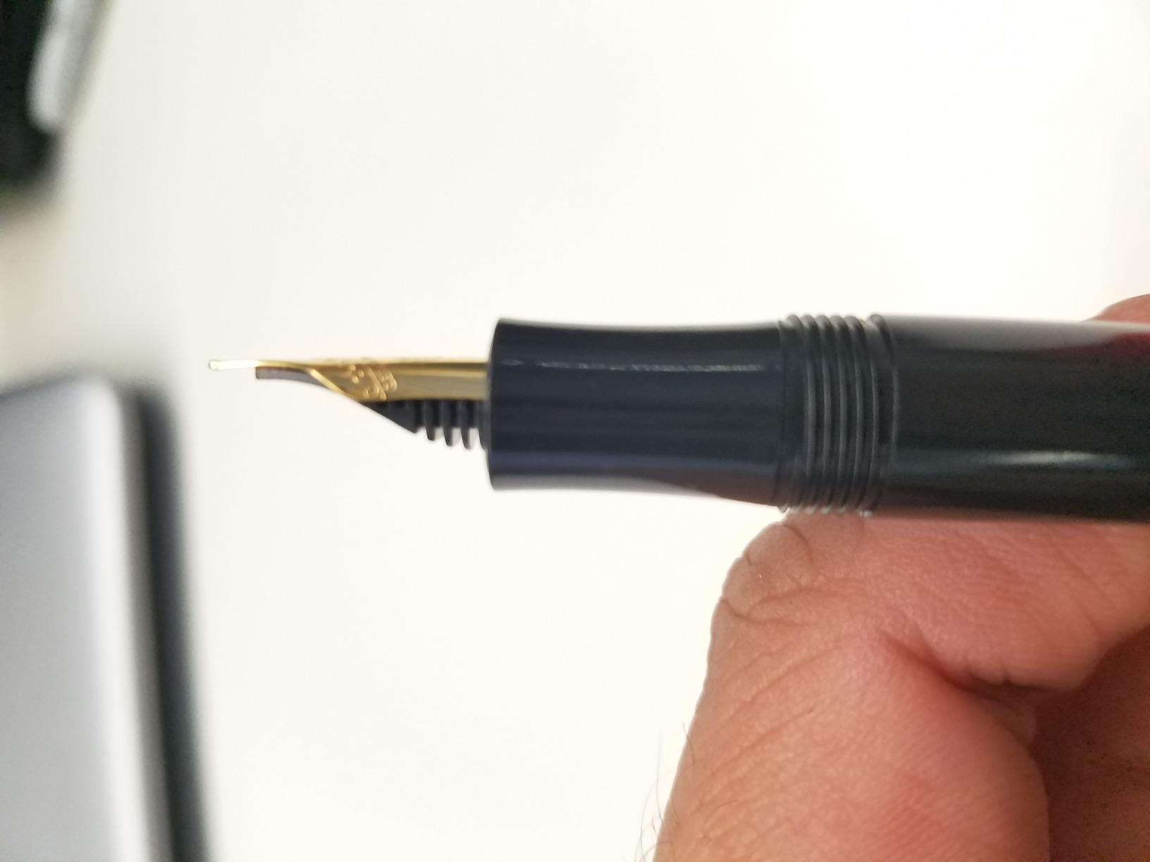 Kaweco CLASSIC SPORT Fountain Pen Green with 23 Carat Gold-Plated Steel Nib and Iridium Tip for Ink Cartridges I Sport Fountain Pen 13 cm I Nib: F (Fine) customer photo 2