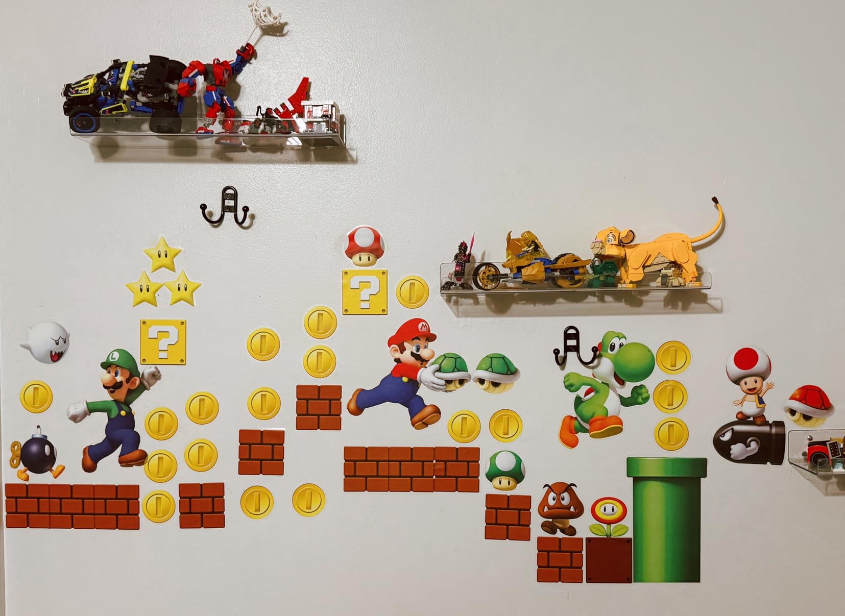 RoomMates RMK2351SCS Nintendo New Super Mario Bros Build a Scene Peel and Stick Wall Decals, Multicolored customer photo 1