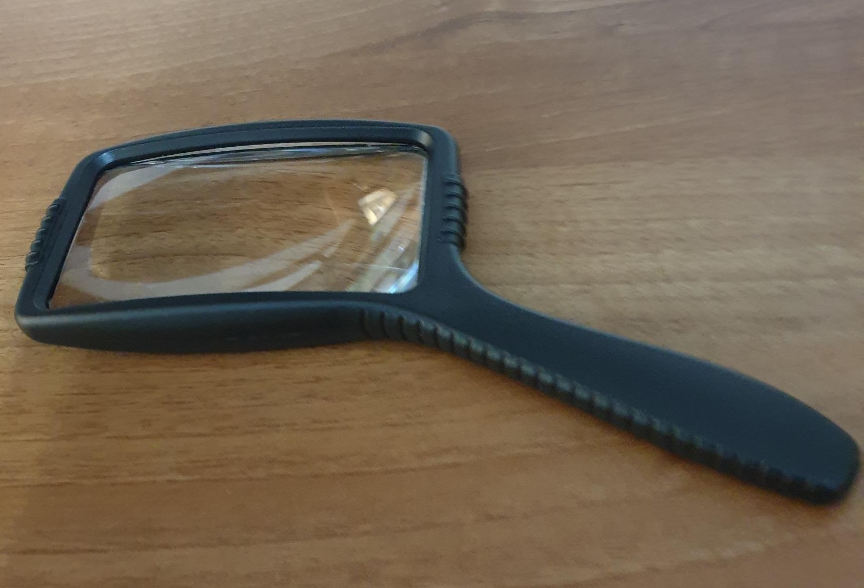 MagniPros Jumbo Size Magnifying Glass Wide Horizontal Lens(3X Magnification)- Shockproof Housing & Scratch Resistant Design W/Large Viewing Area Ideal for Reading Small Prints & Low Vision customer photo 1
