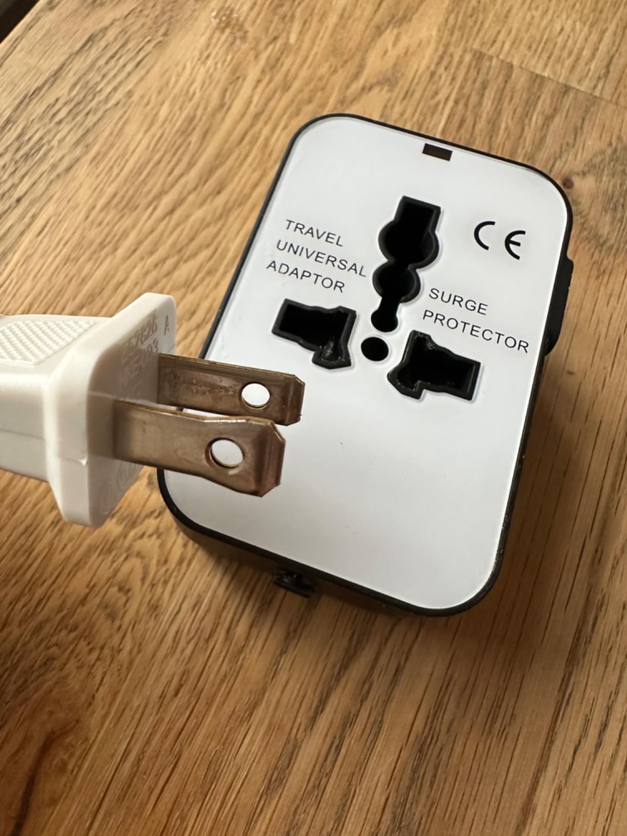 Universal Travel Adapter USB C, All in One Worldwide Plug Adapter, Black customer photo 1