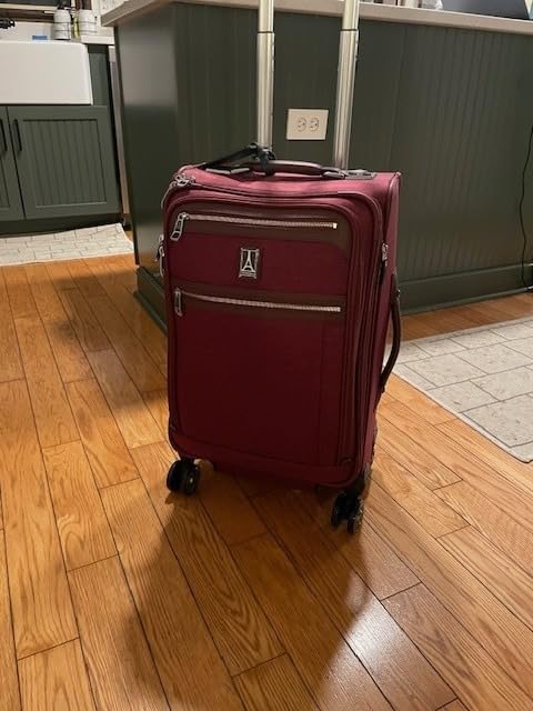 Travelpro Platinum Elite Checked Luggage Spinner, Black, 29-Inch customer photo 2