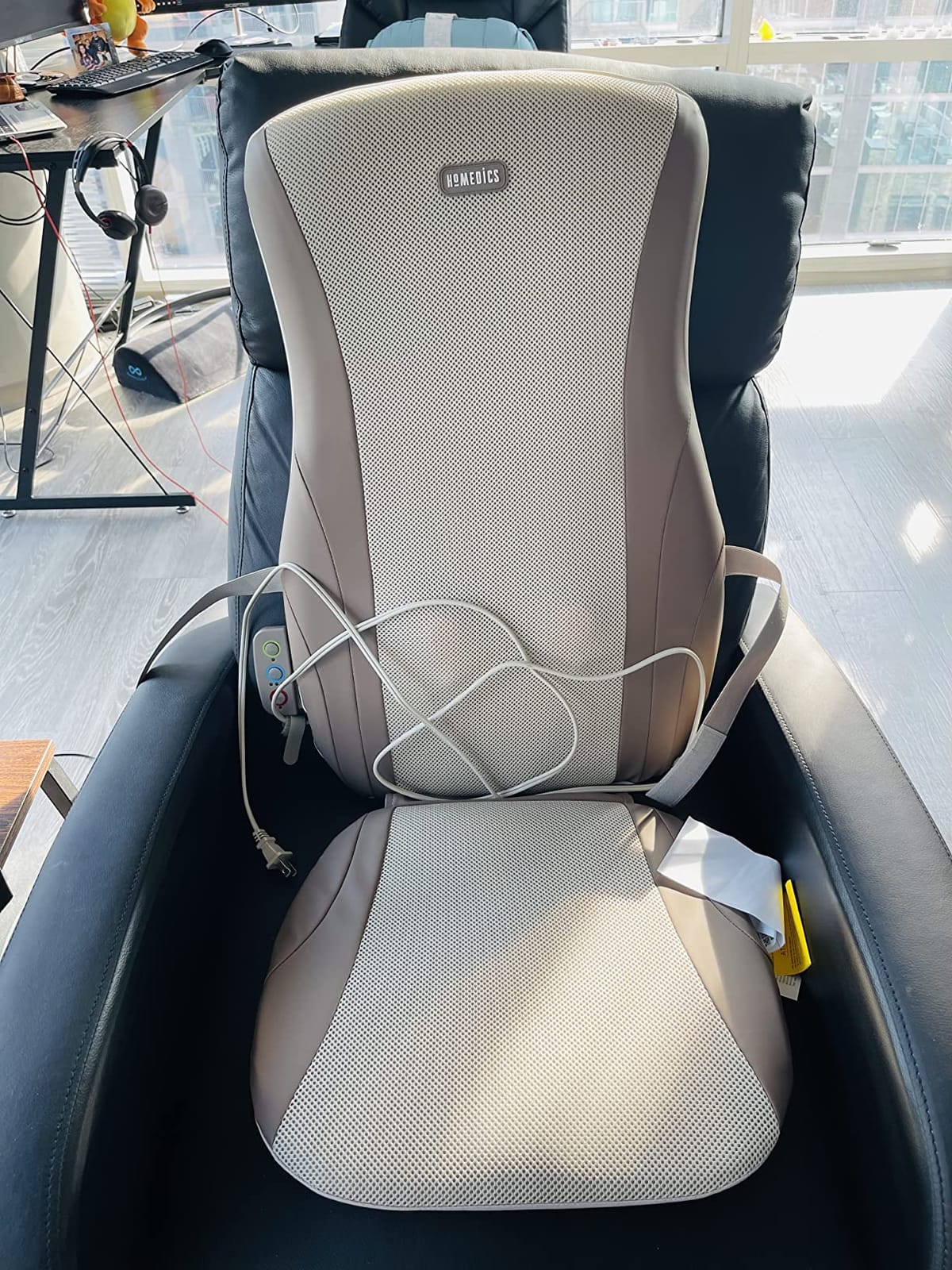Homedics Shiatsu Back Massager Cushion with Heat, Deep Kneading Massage customer photo 1
