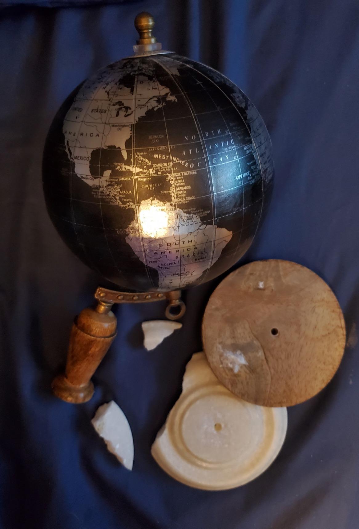 Deco 79 Plastic World Map Globe, Globe 5