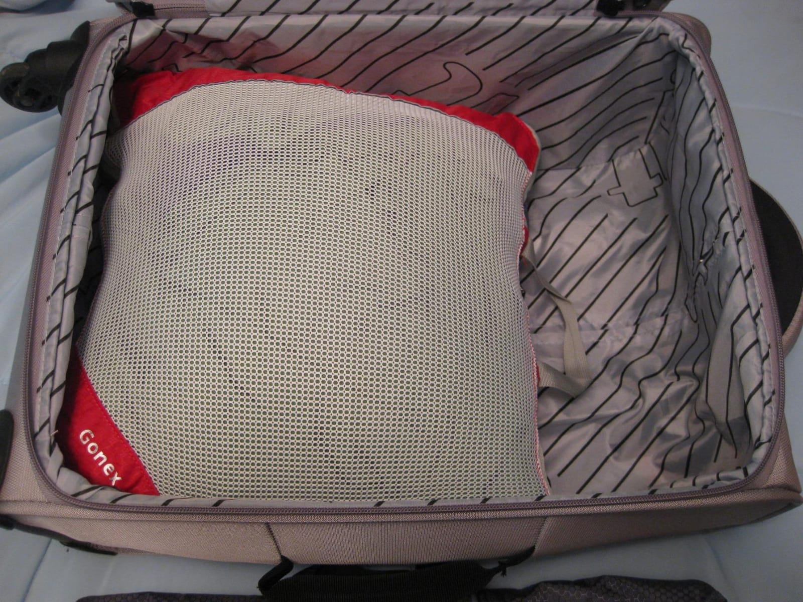 Gonex Compression Packing Cubes for Travel, Mesh Bags Luggage Organizers customer photo 2