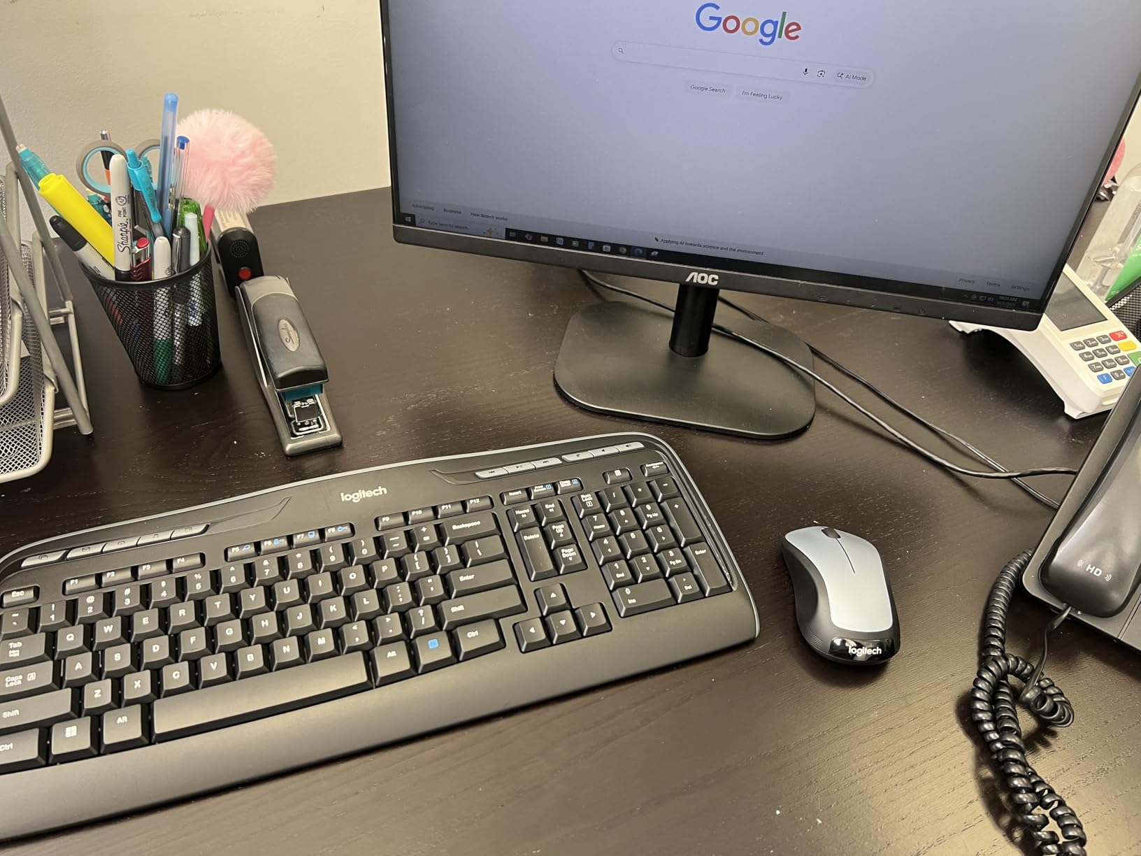 Logitech MK335 Full Size Quiet Wireless Keyboard Mouse Combo - Black/Silver | Full size low-profile quiet keyboard, full size ambidextrous contoured mouse with rubberized side grips, Windows ChromeOS customer photo 1
