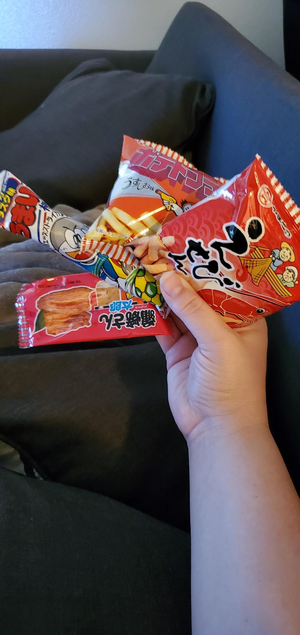 Japanese Snack Assortment 35 pcs of 27 types Full of