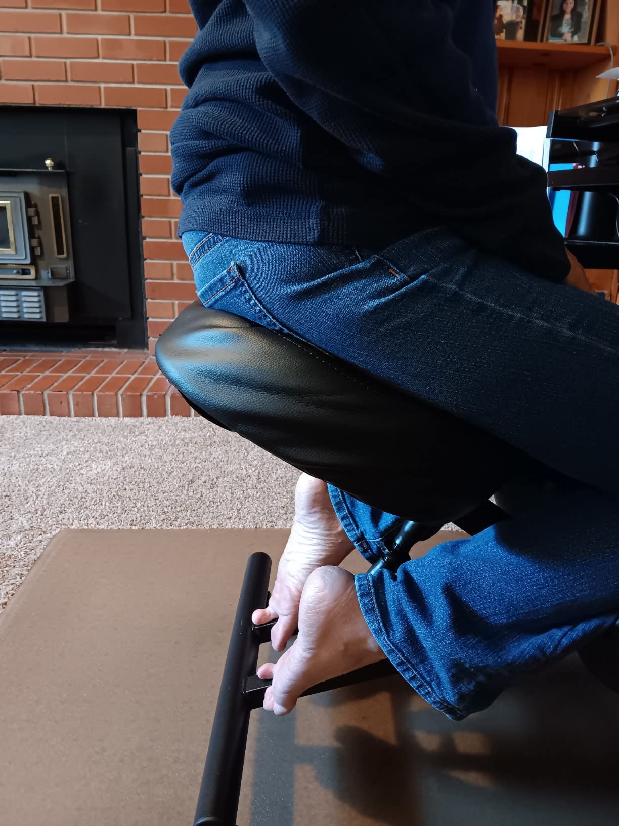 DRAGONN by VIVO Black Ergonomic Kneeling Chair, DN-CH-K01B customer photo 1