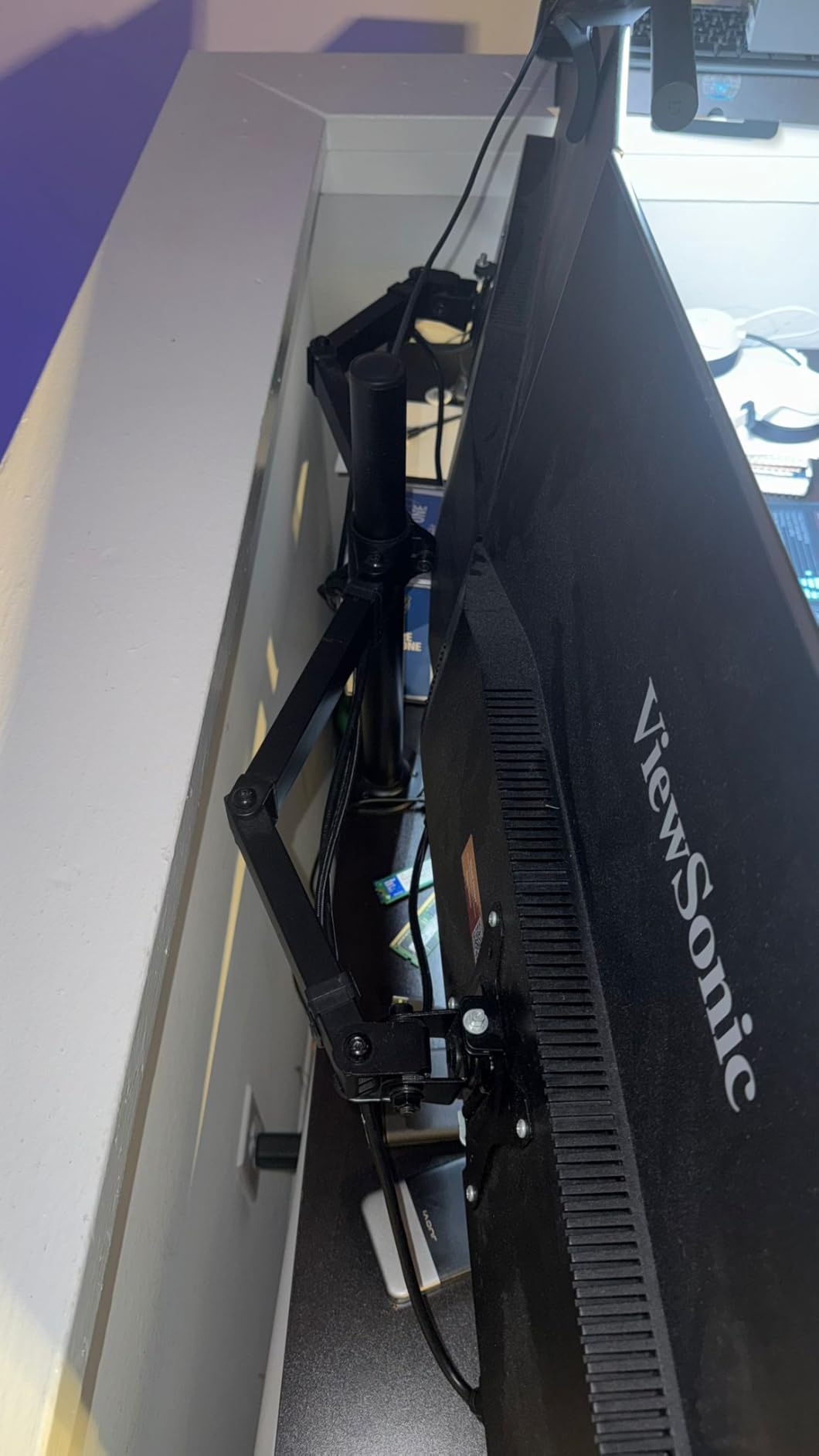 ViewSonic VX3276-MHD 32 Inch 1080p Widescreen IPS Monitor, HDMI, PC Display customer photo 1