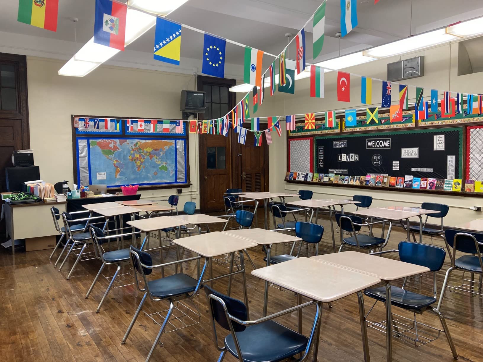 pretty_jessie 100 Country String Flags, International World Cup Flag Banner customer photo 1