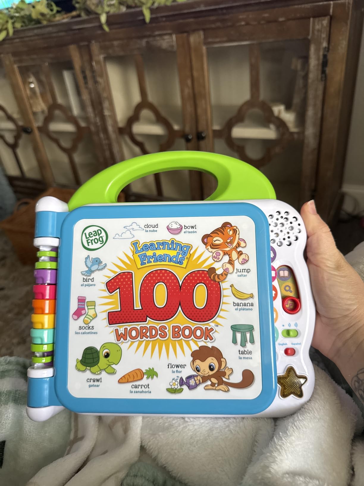 LeapFrog Learning Friends 100 Words Book customer photo 1