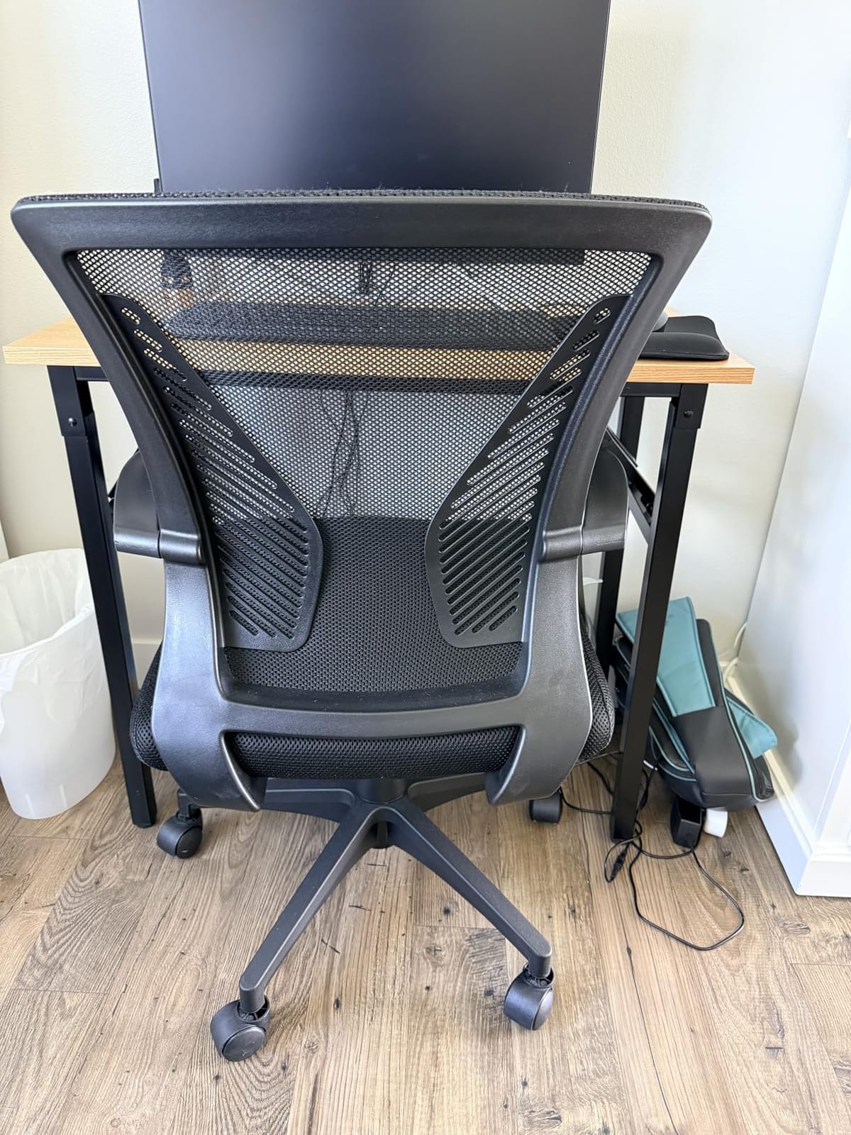 Furmax Office Chair,Ergonomic Computer Desk Mesh Chair,Lumbar Support,Black customer photo 2