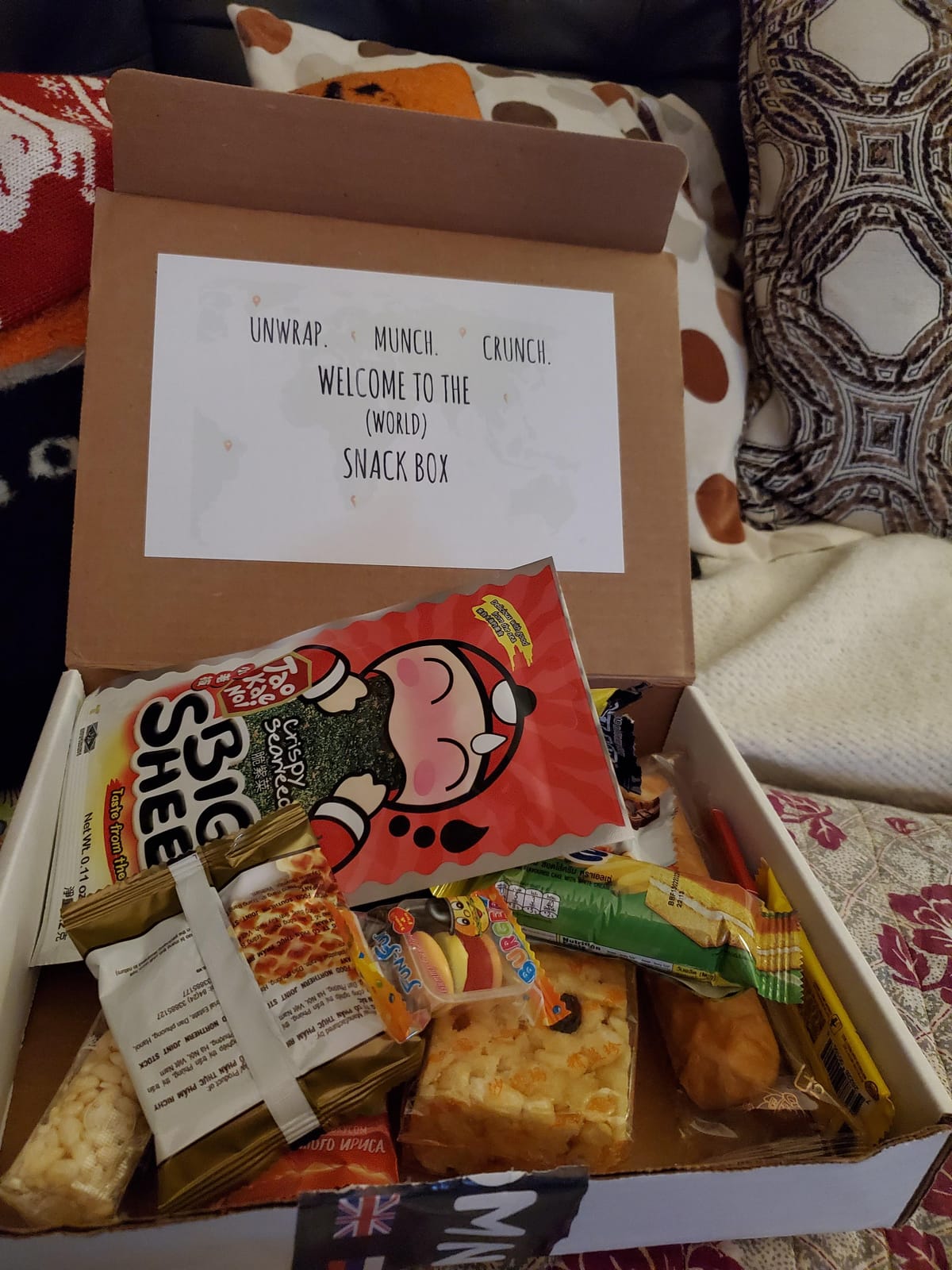 Elite World Snack Sampler Box - 30+ Foreign snacks and global candies - Huge Assortment of Asian Snacks, European Treats, Central American Candy and more - Gift Care Package customer photo 2