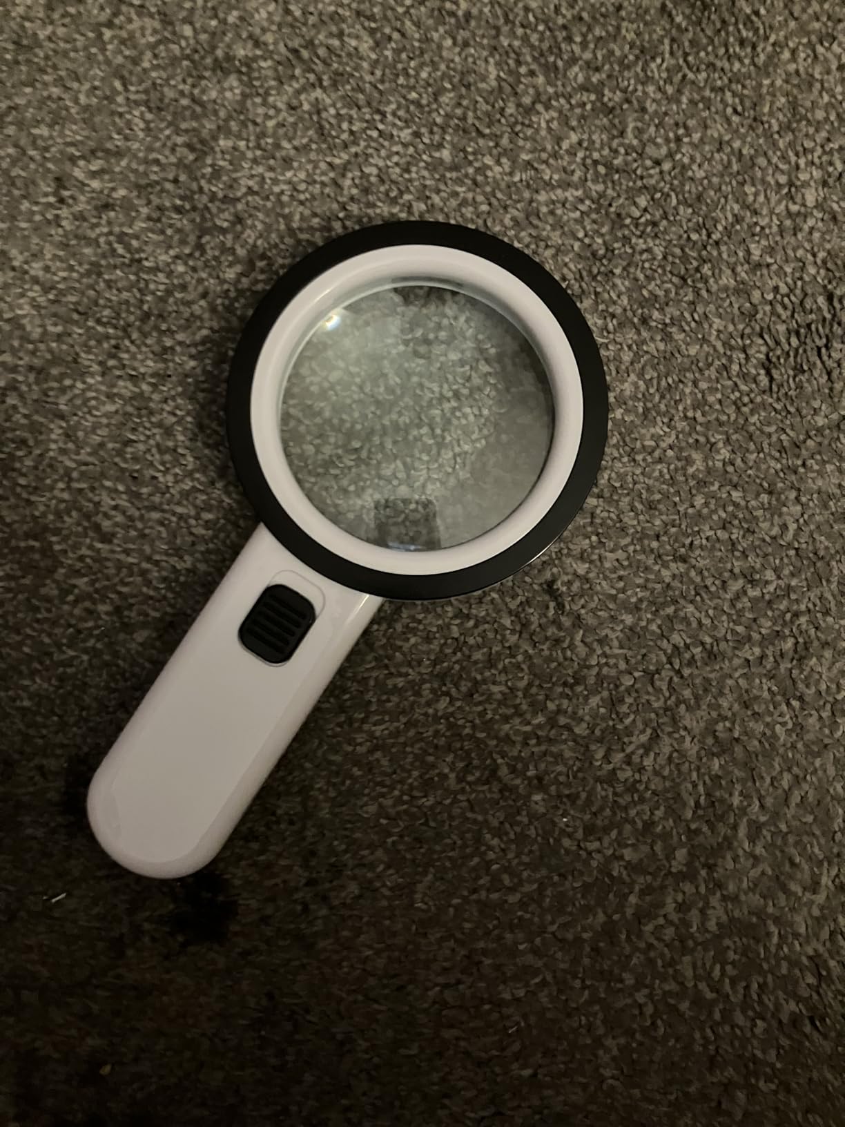 AIXPI Magnifying Glass with Light, Double-Layer Glass Lens Handheld Large Magnifying Glass 12 LED Lighted Magnifier for Seniors Reading, Coins, Jewelry, Close Working customer photo 2