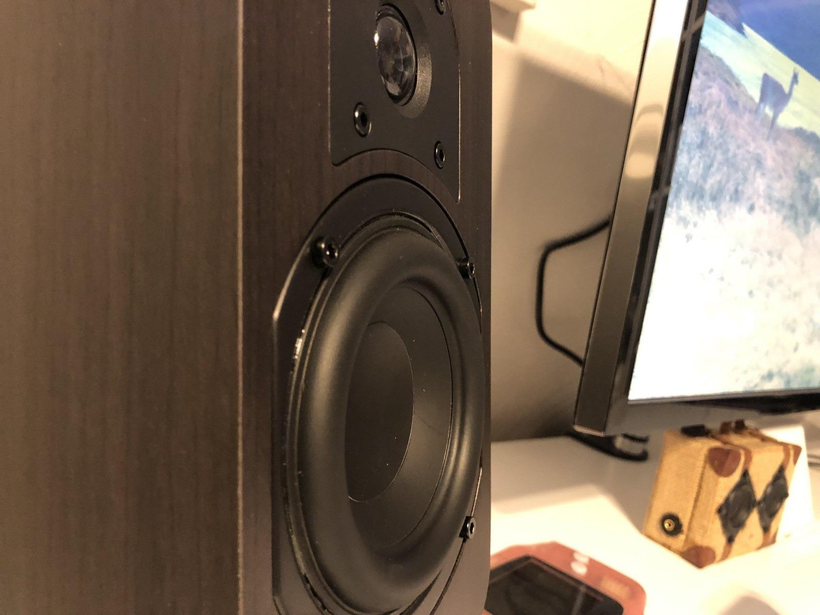 Micca RB42 Reference 2-Way Passive Bookshelf Speakers, Stereo Pair, Walnut customer photo 2