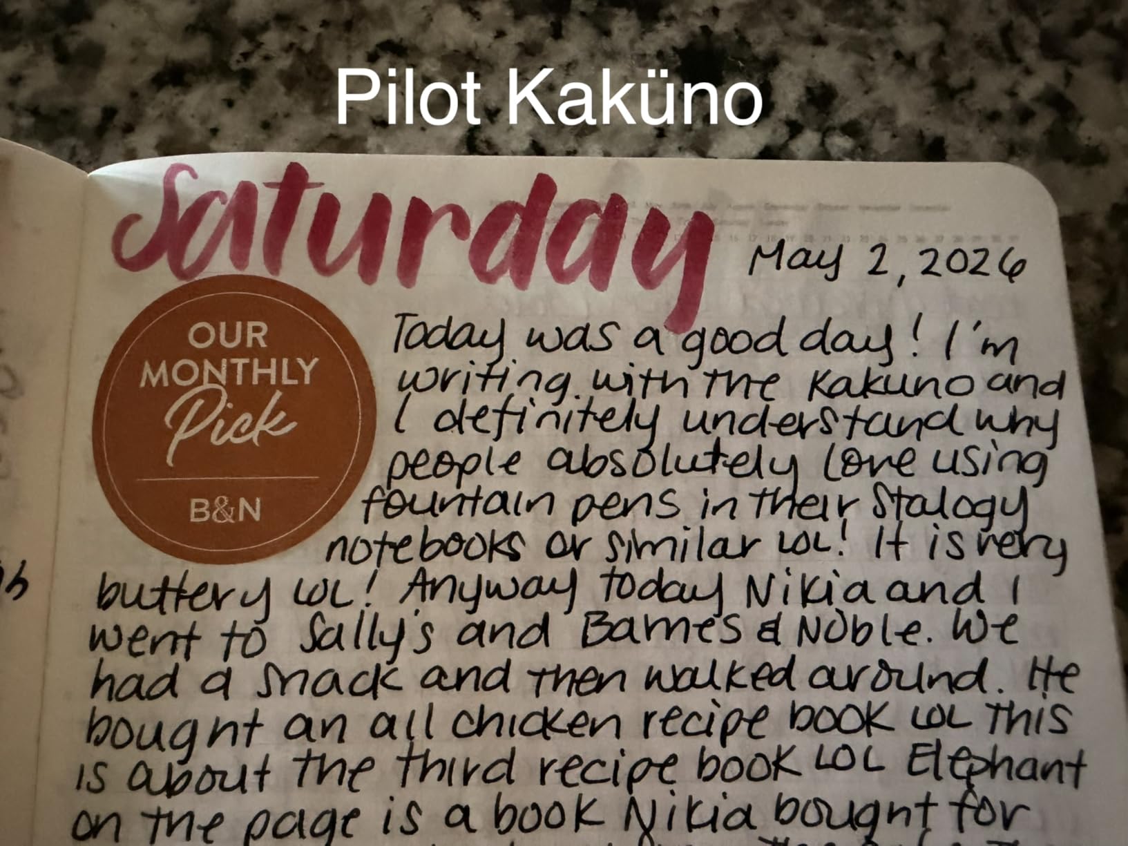PILOT Kakuno Fountain Pen, Clear Barrel, Medium Nib 0.5mm customer photo 2