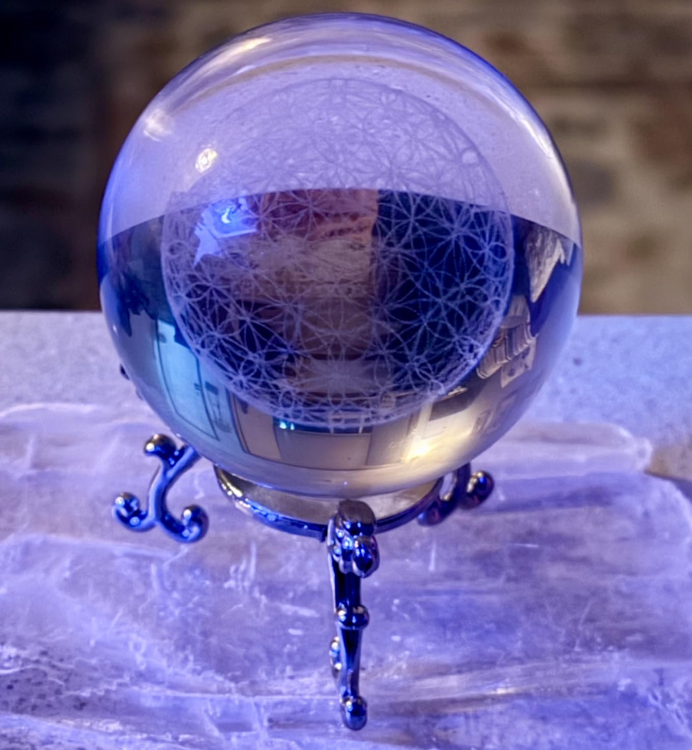2.3 Inch Crystal Globe Paperweight 3D Laser Engraved Earth Stand Decor customer photo 2