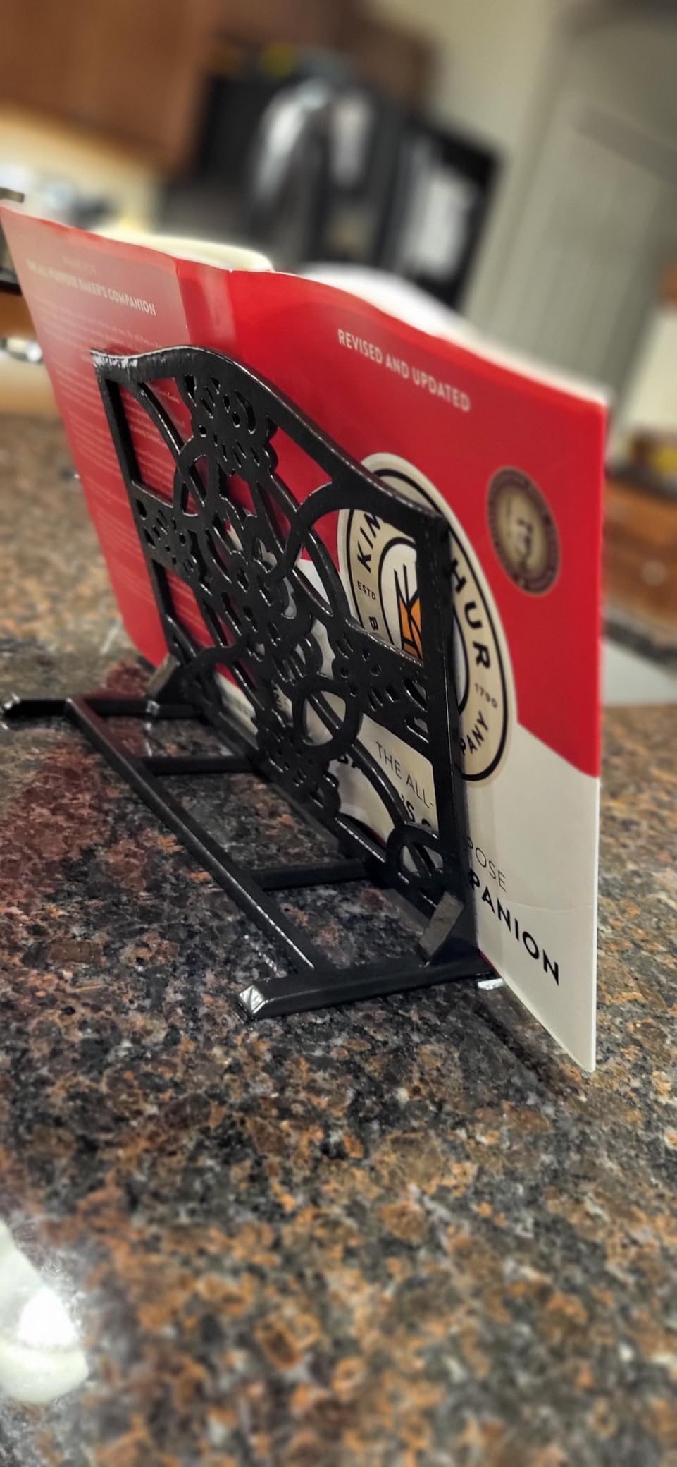 JOGREFUL Cast Iron Cookbook Stand, Kitchen Recipe Holder Classic Latte Gold customer photo 1