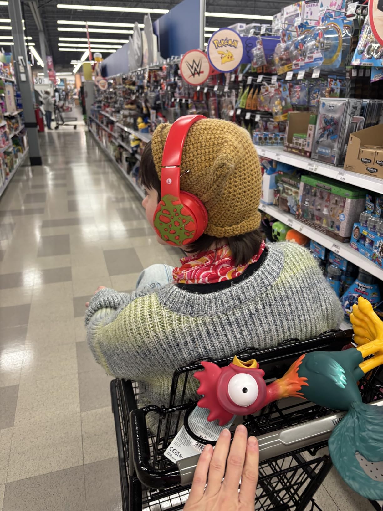 Kids Bluetooth Headphones Wireless 68 Hours,Safe Volume Limit 85/94dB Pink customer photo 1