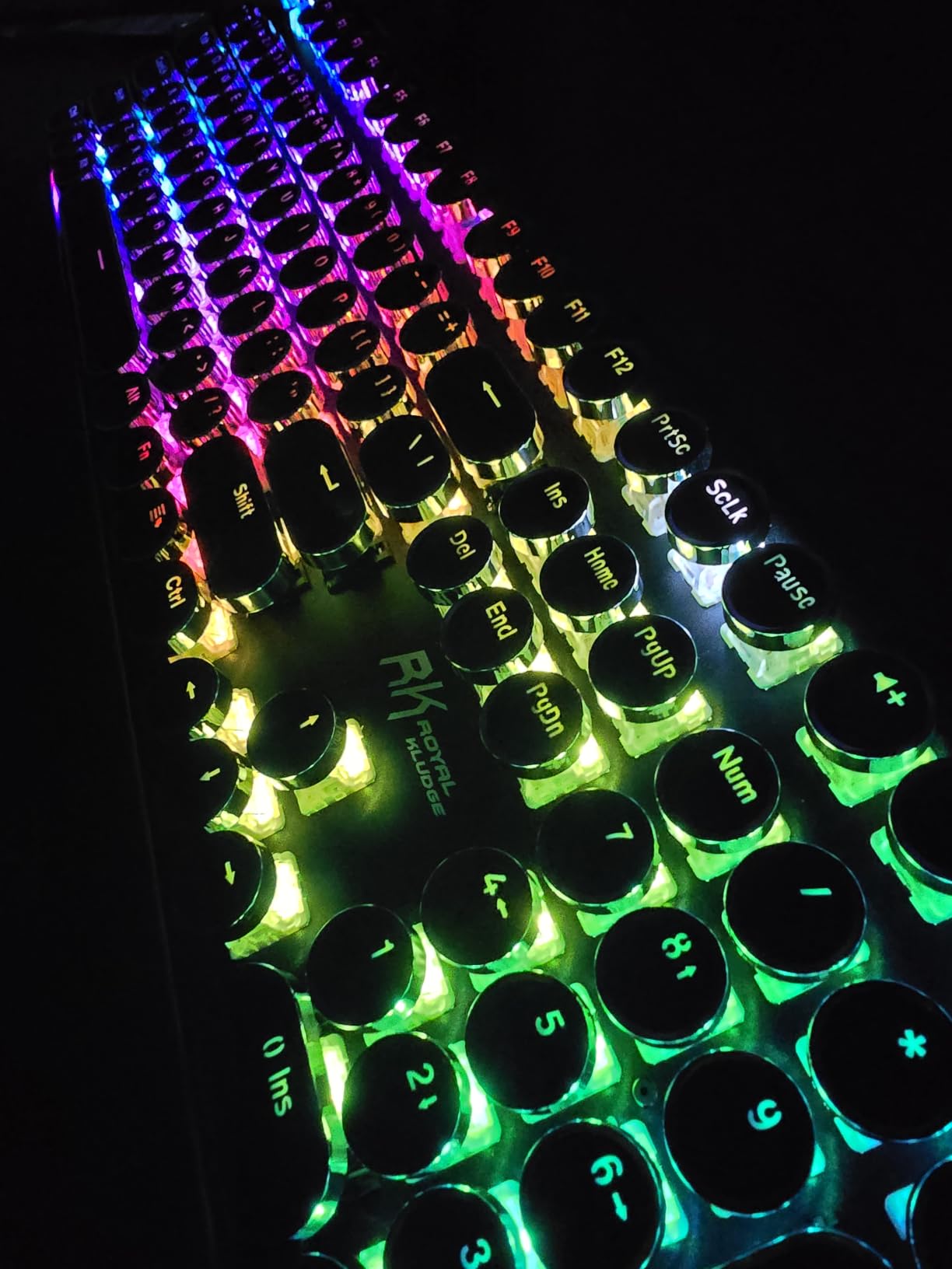 RK ROYAL KLUDGE S108 Typewriter Keyboard, Retro Mechanical Gaming Keyboard Wired 108 Keys with RGB Backlit Sidelight, Detachable Wrist Rest, Round Keycaps Blue Switches - Black customer photo 1
